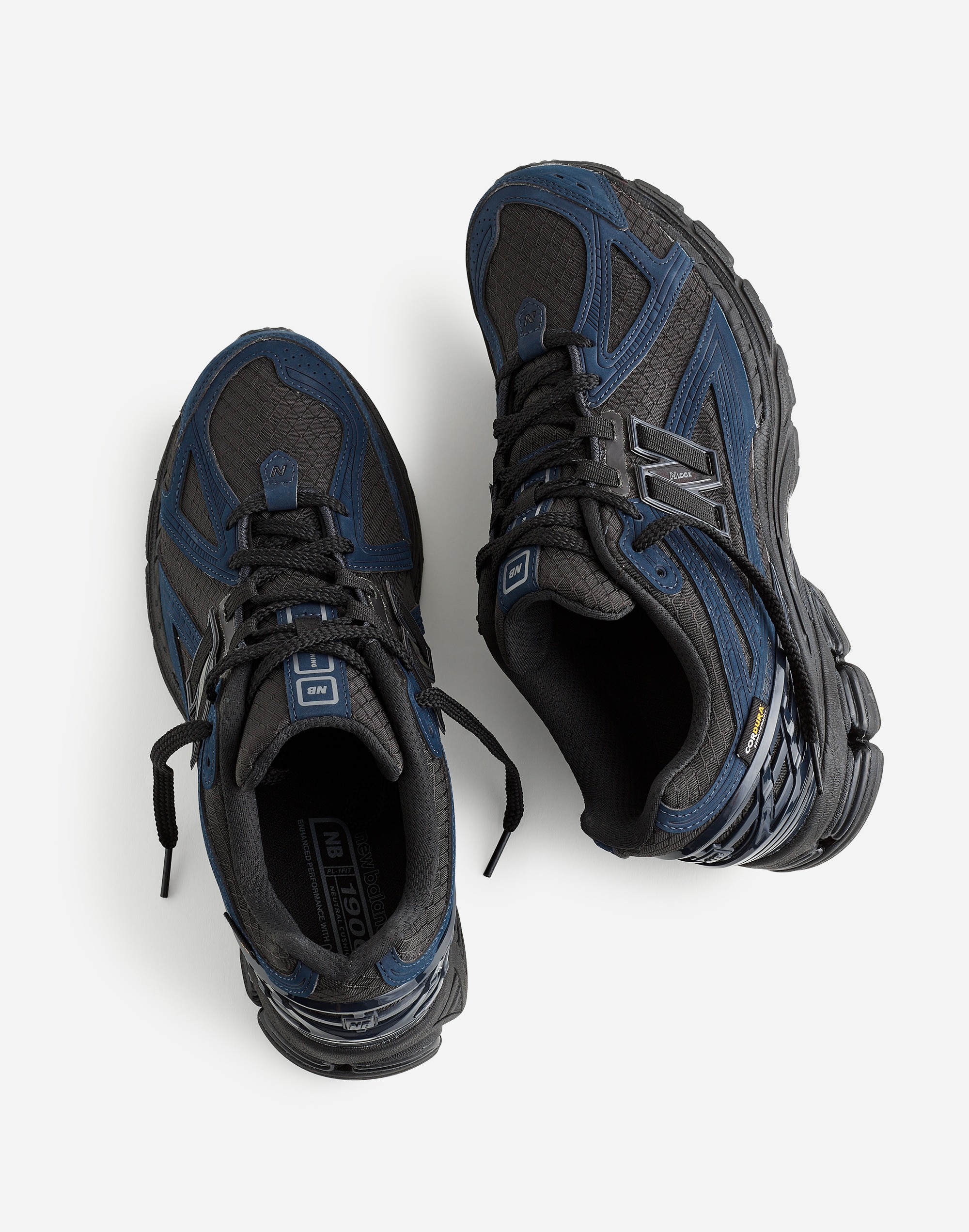 New Balance 1906 Sneakers