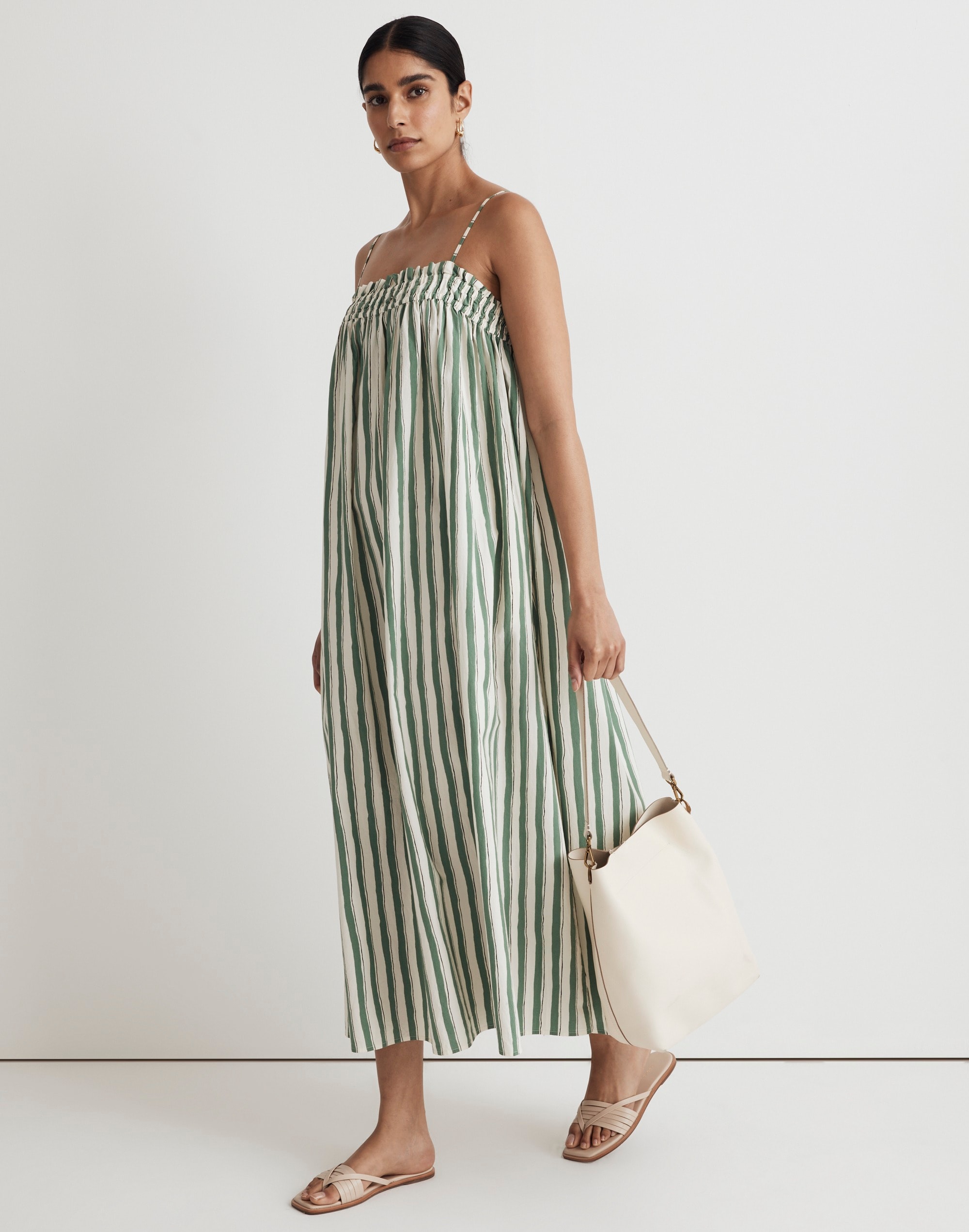 The Transport Bucket Bag