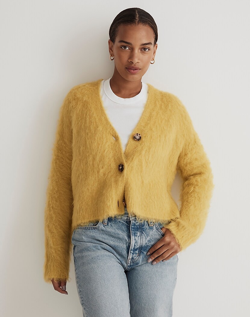 Madewell Brushed V-Neck Cardigan Sweater - model-off-duty fashion