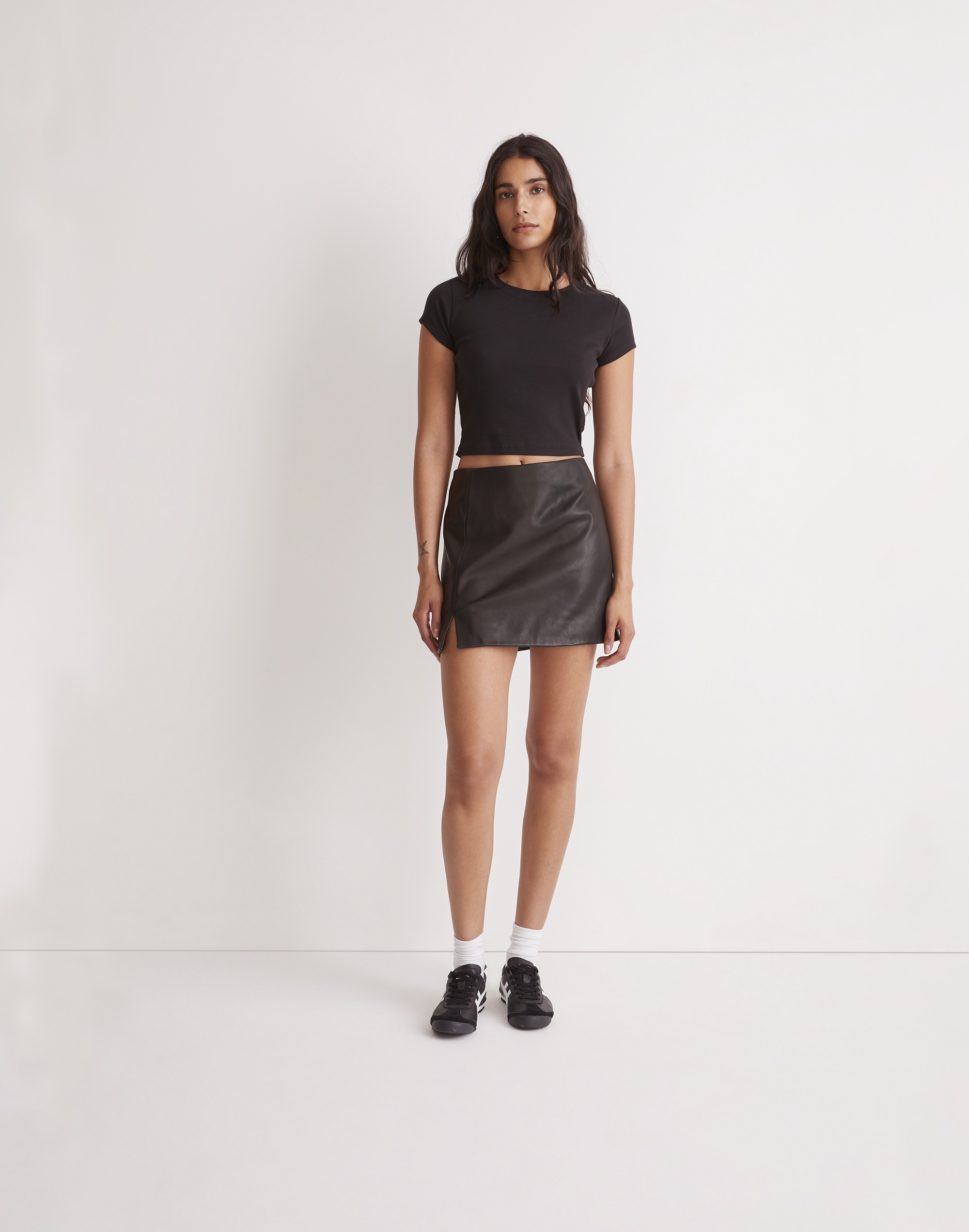 Mw Leather Mini Skirt In True Black