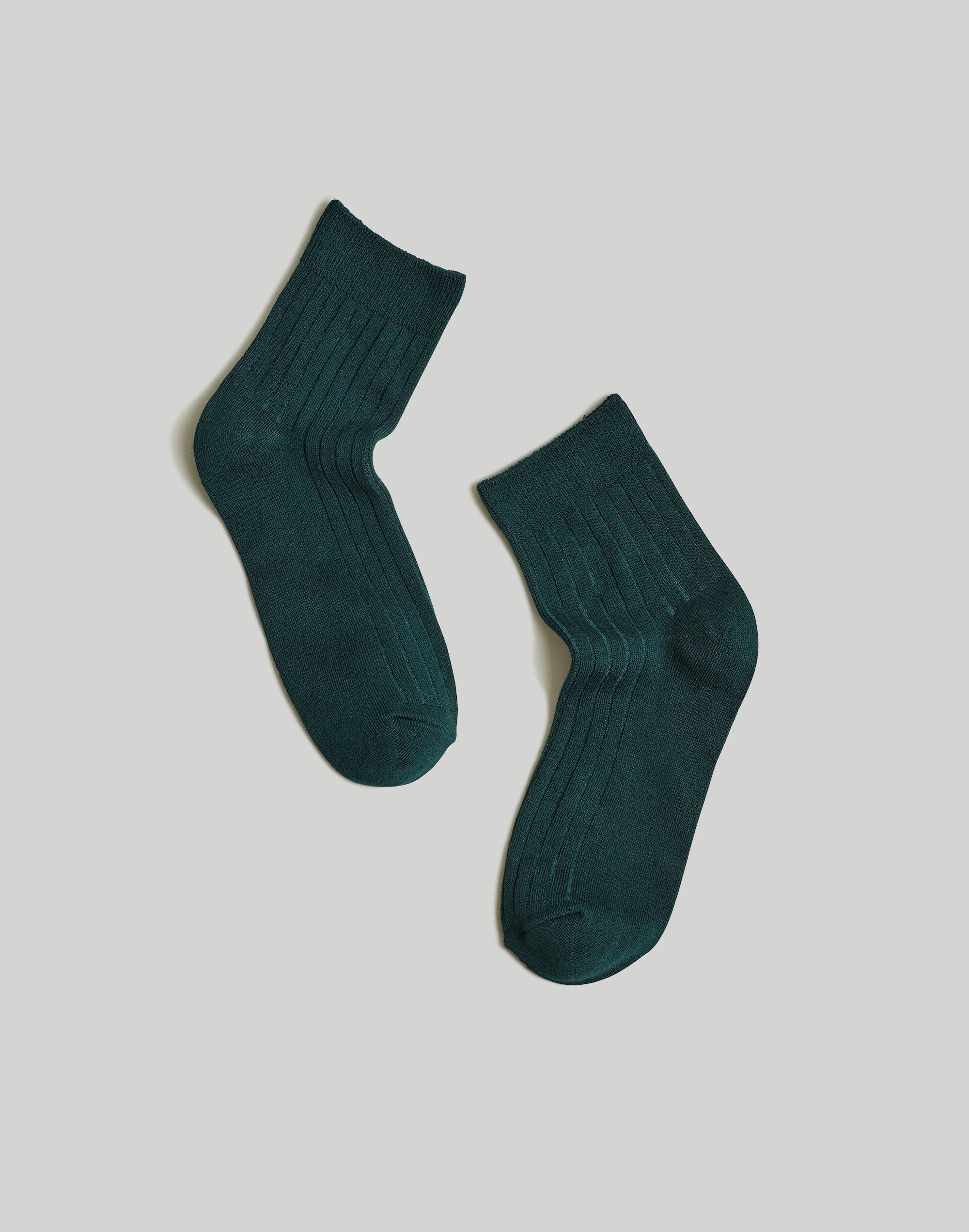 Slinky Ribbed Ankle Socks