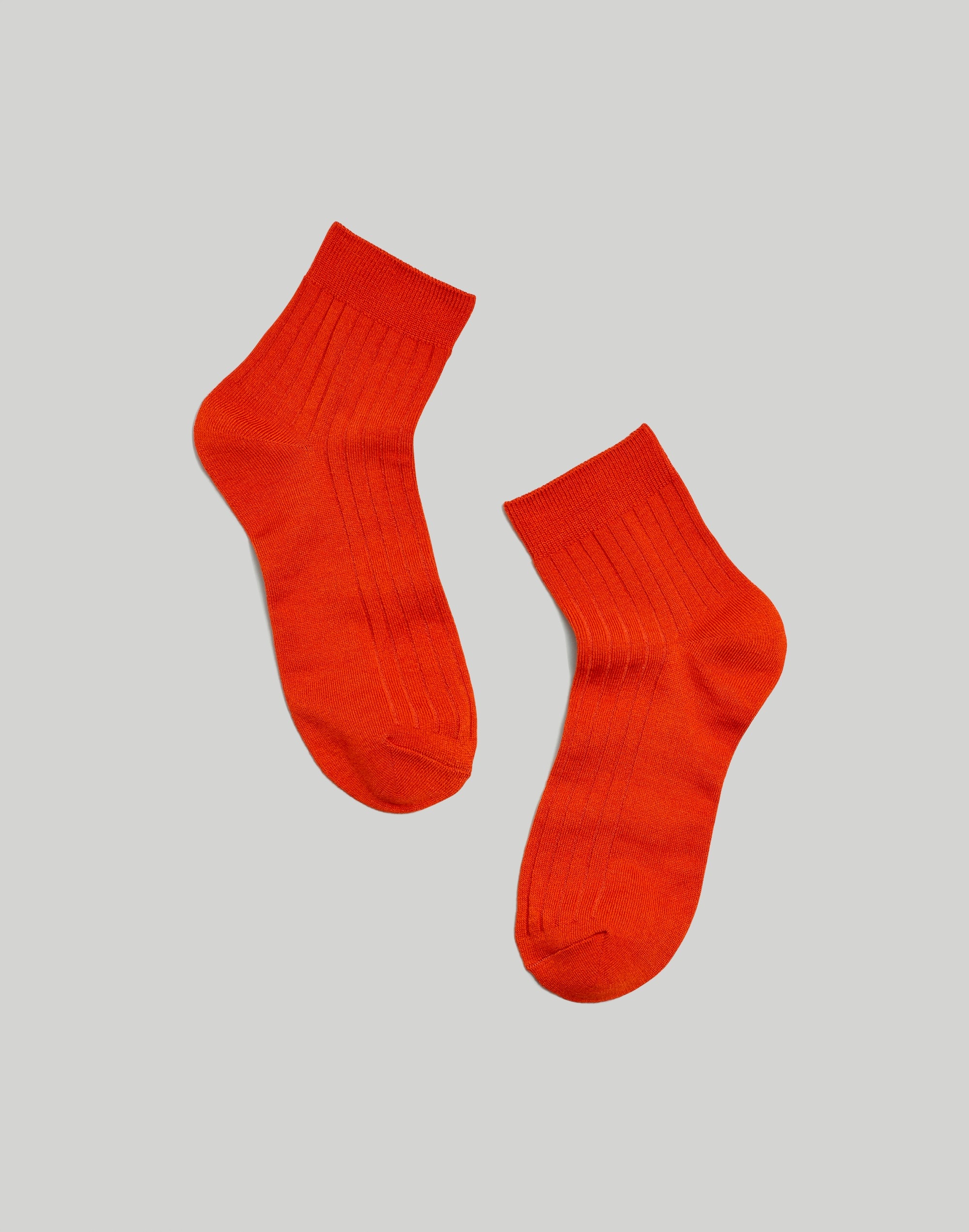 Slinky Ribbed Ankle Socks