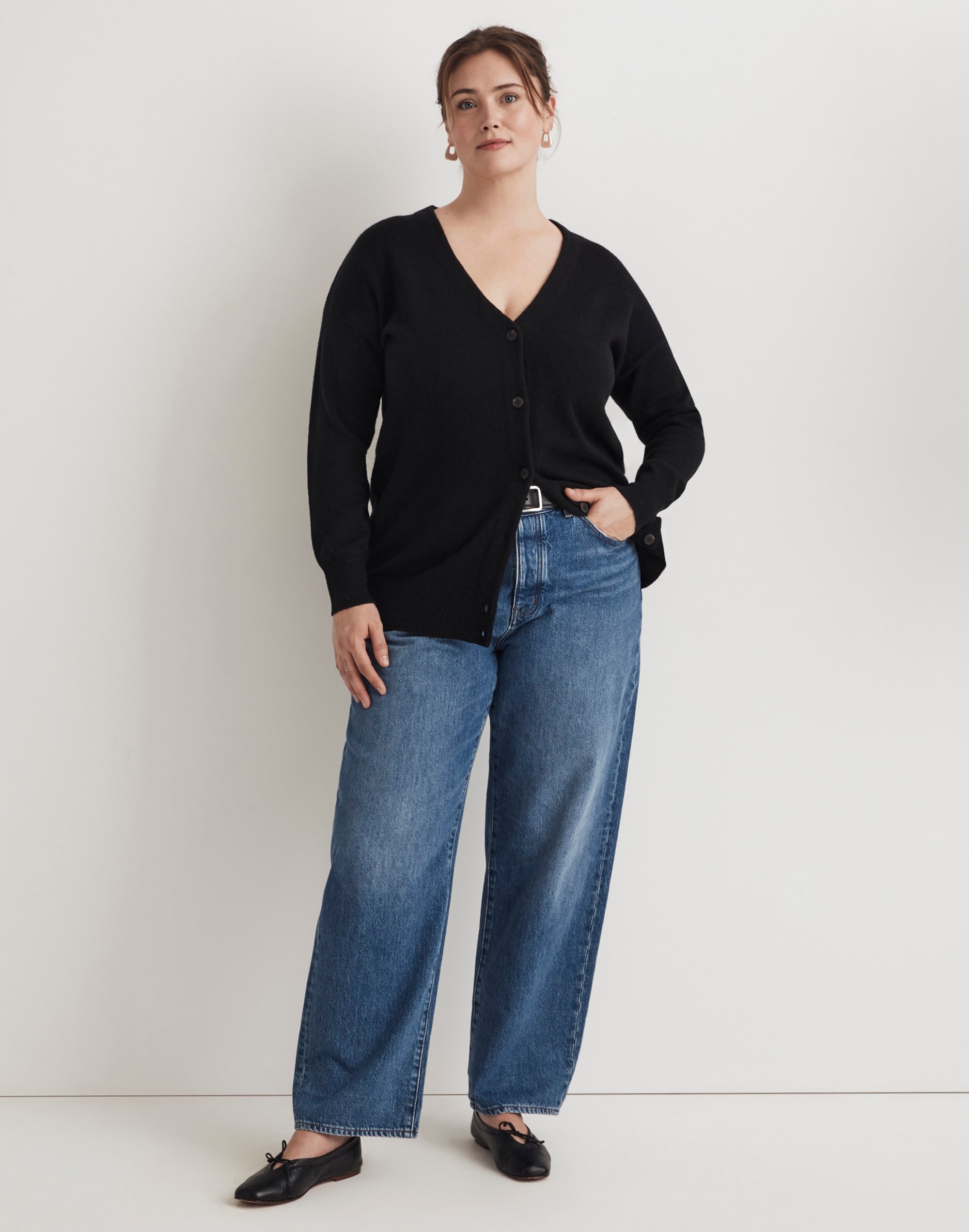 Plus V-Neck Relaxed Cardigan