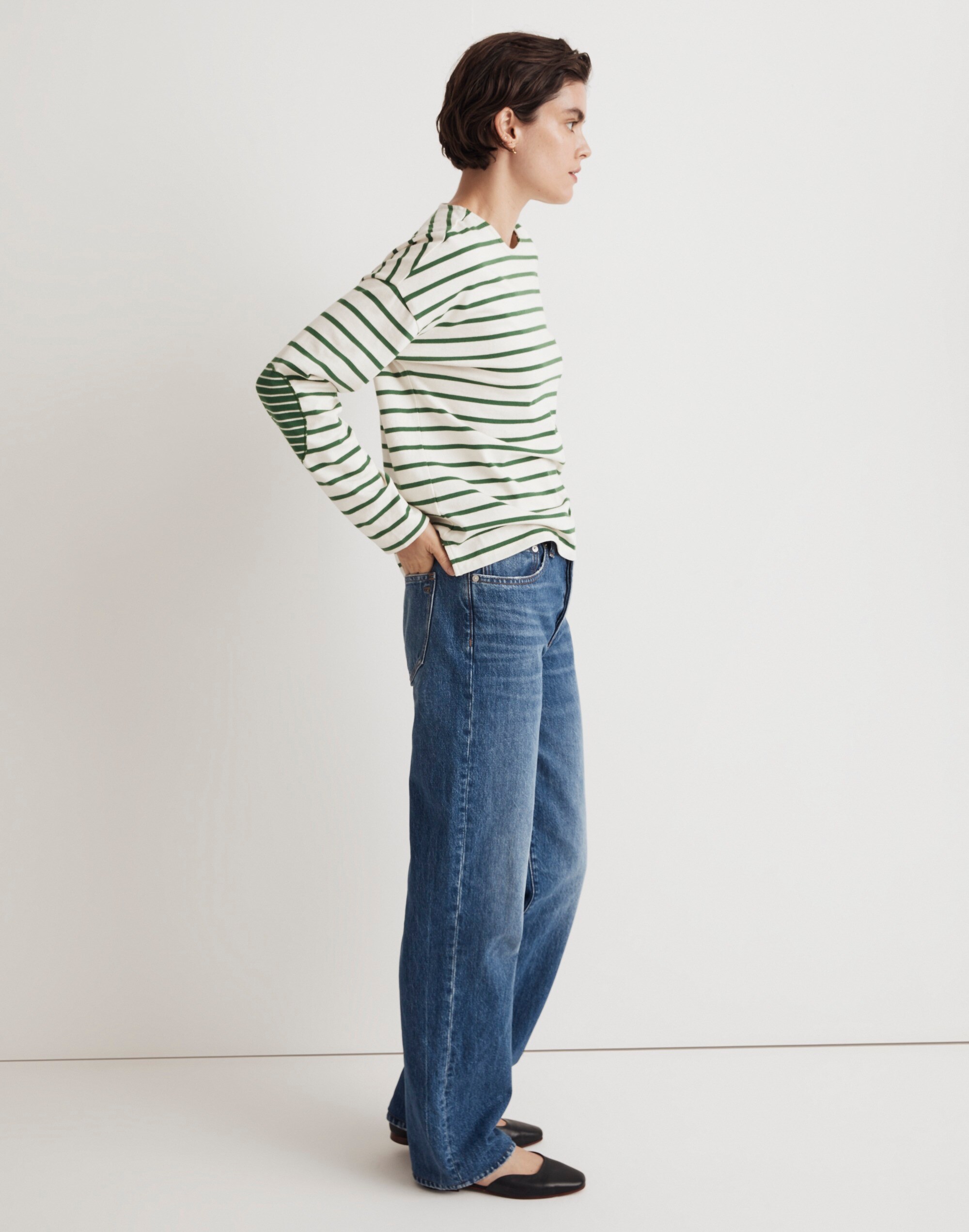 Long-Sleeve Crewneck Tee in Stripe