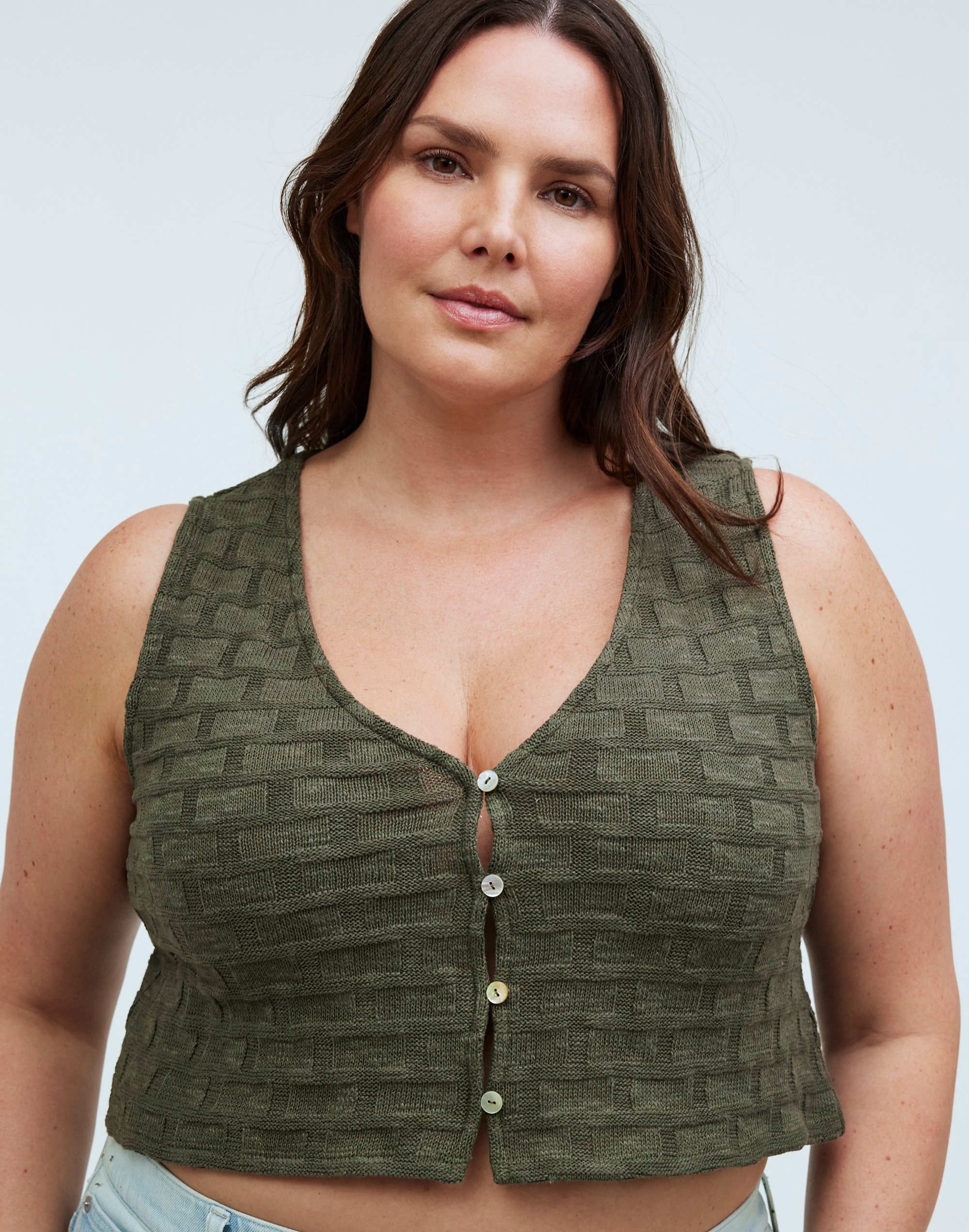 Basketweave-Stitch Vest in capers image 5