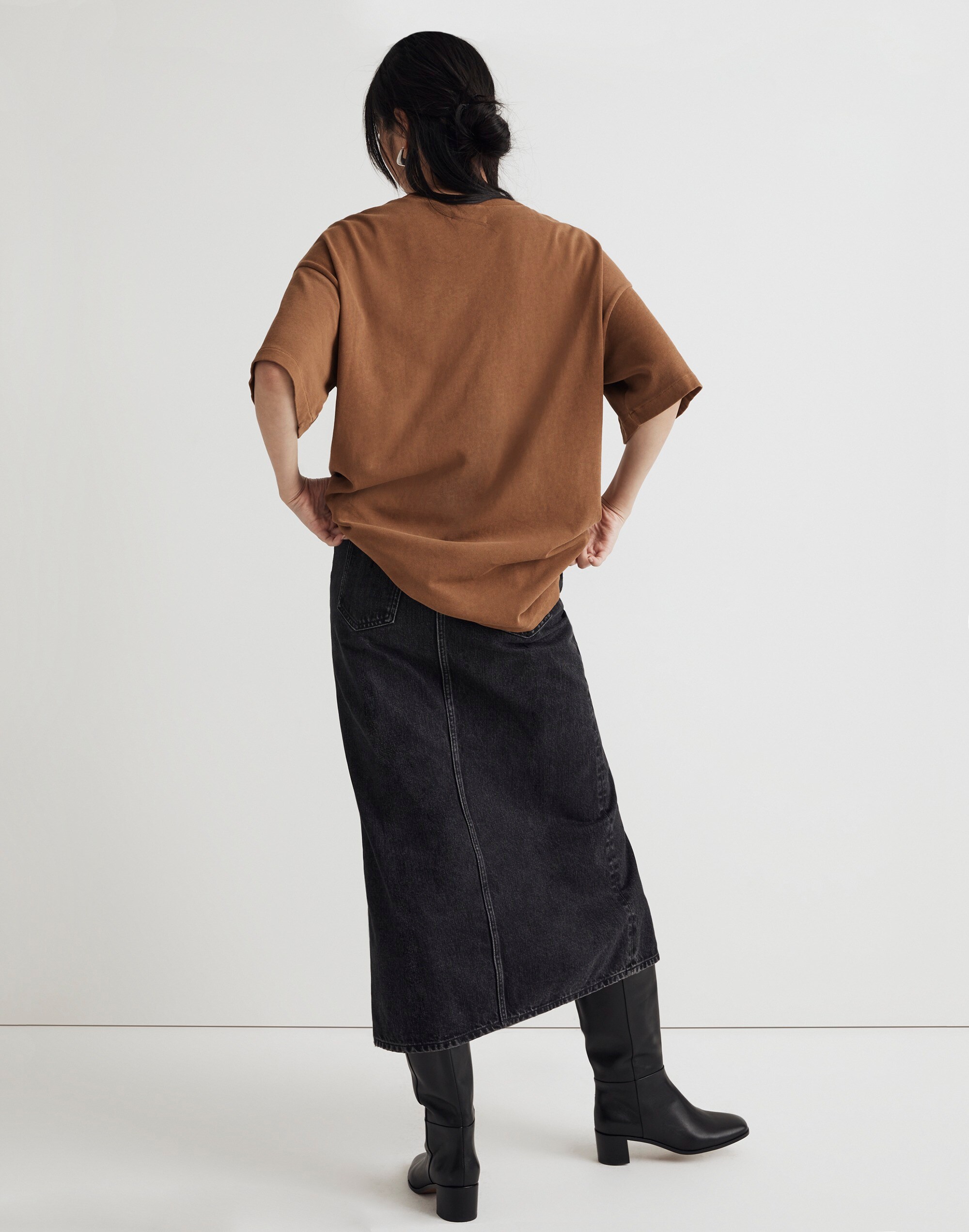 Garment-Dyed Oversized Pocket Tee