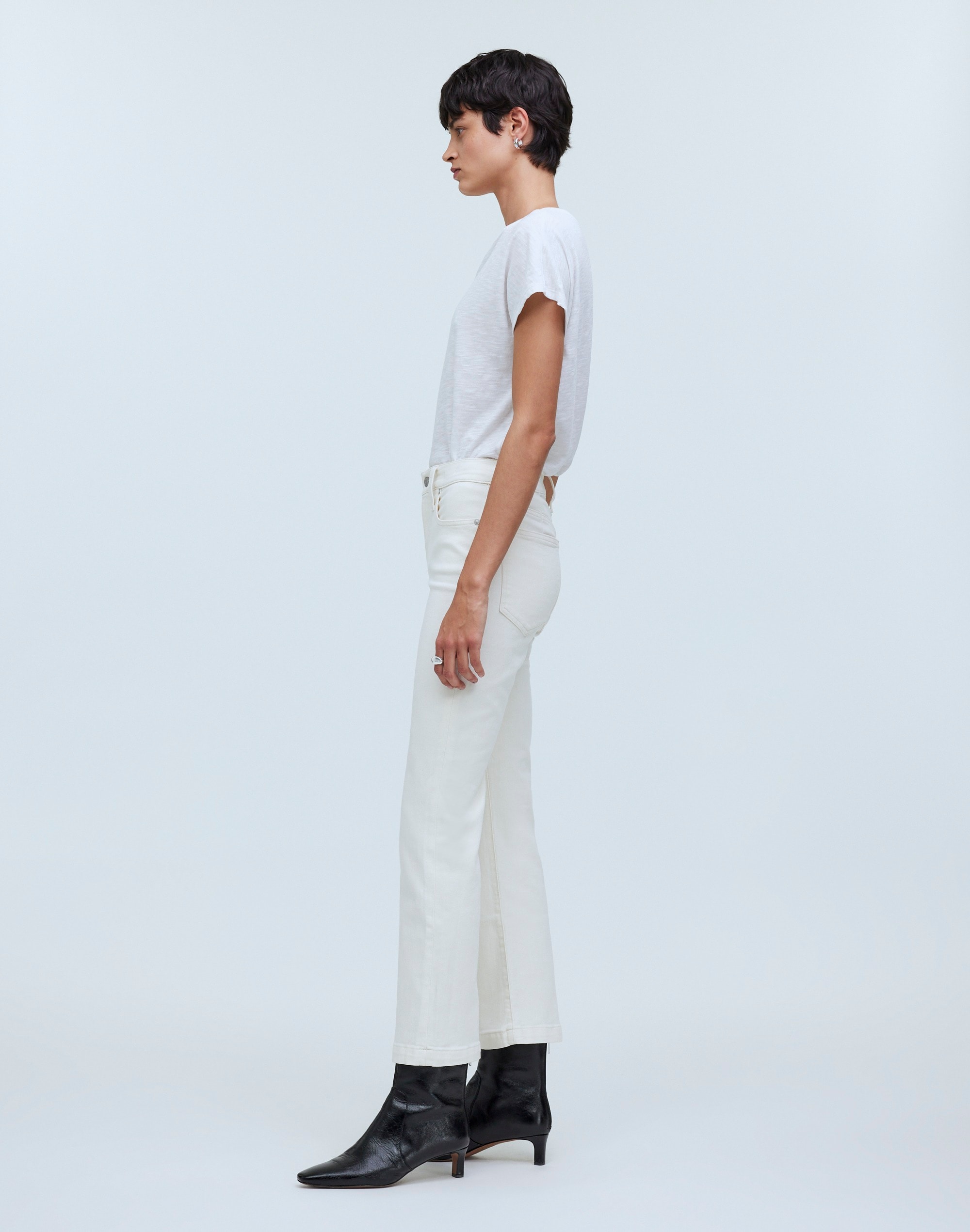 Petite Kick Out Crop Jeans