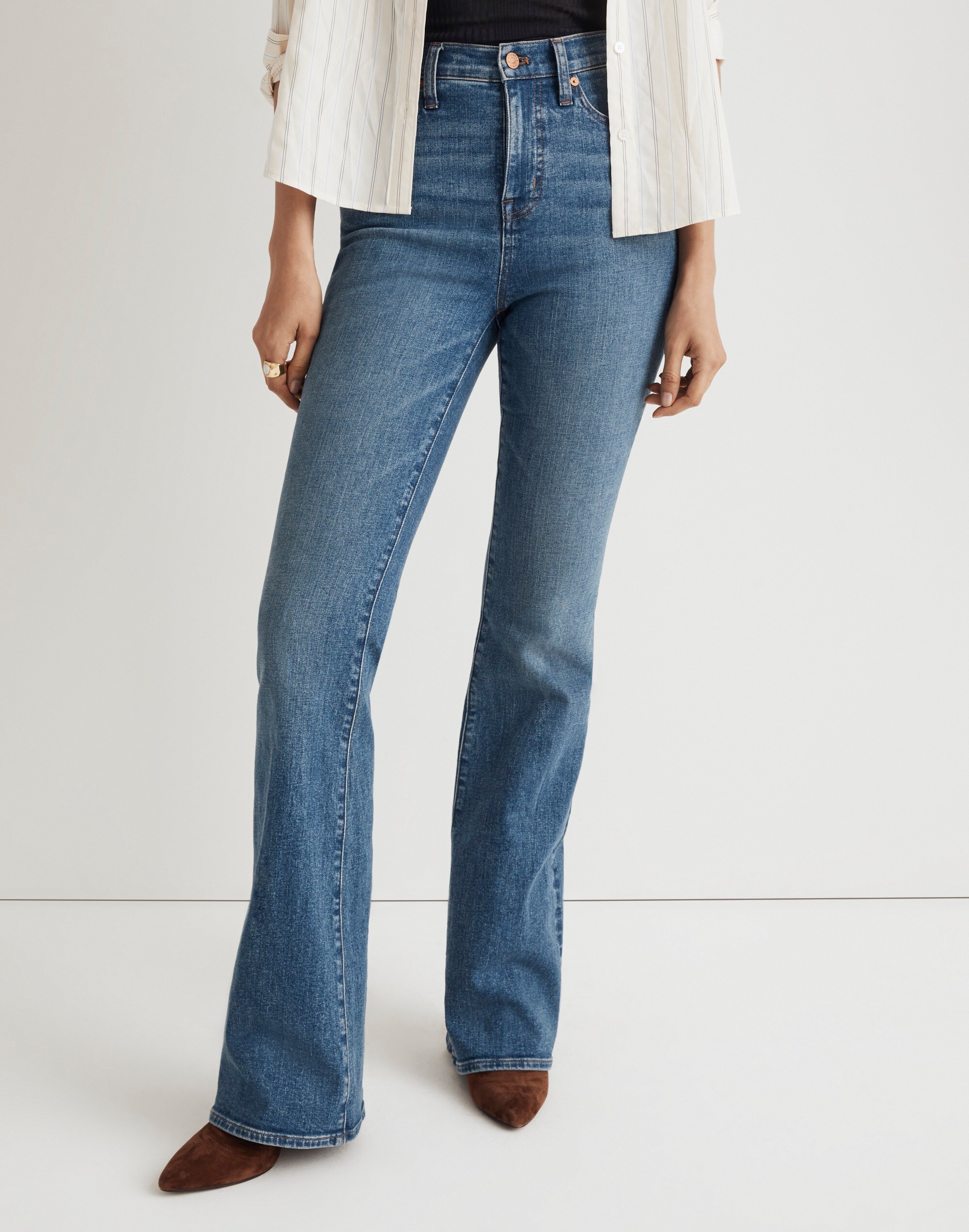 Petite Skinny Flare Jeans in Calvino Wash: Crease Edition