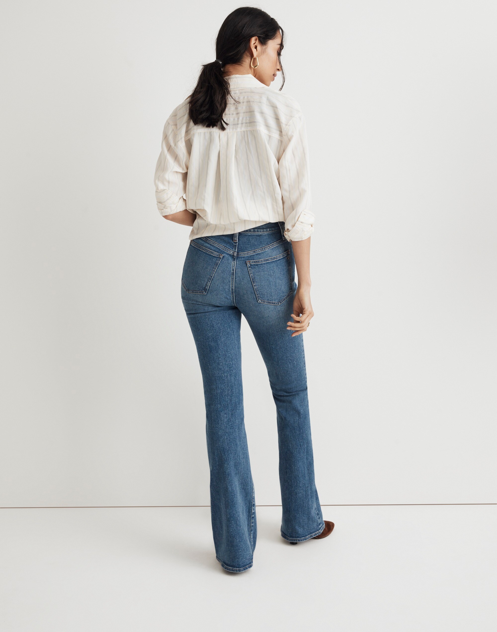 Petite Skinny Flare Jeans in Calvino Wash: Crease Edition