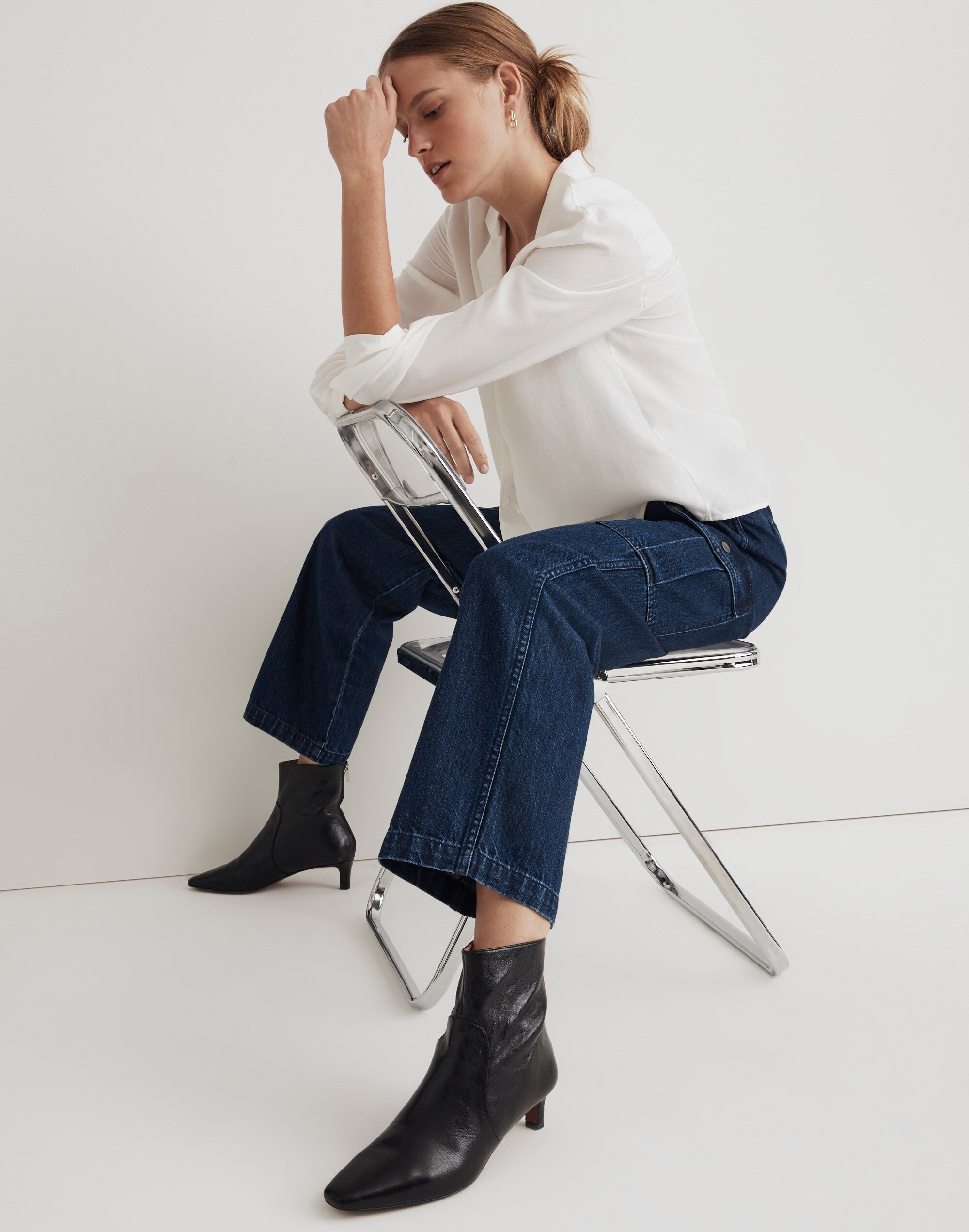 Low-Slung Straight Cargo Jeans in Martindale Wash