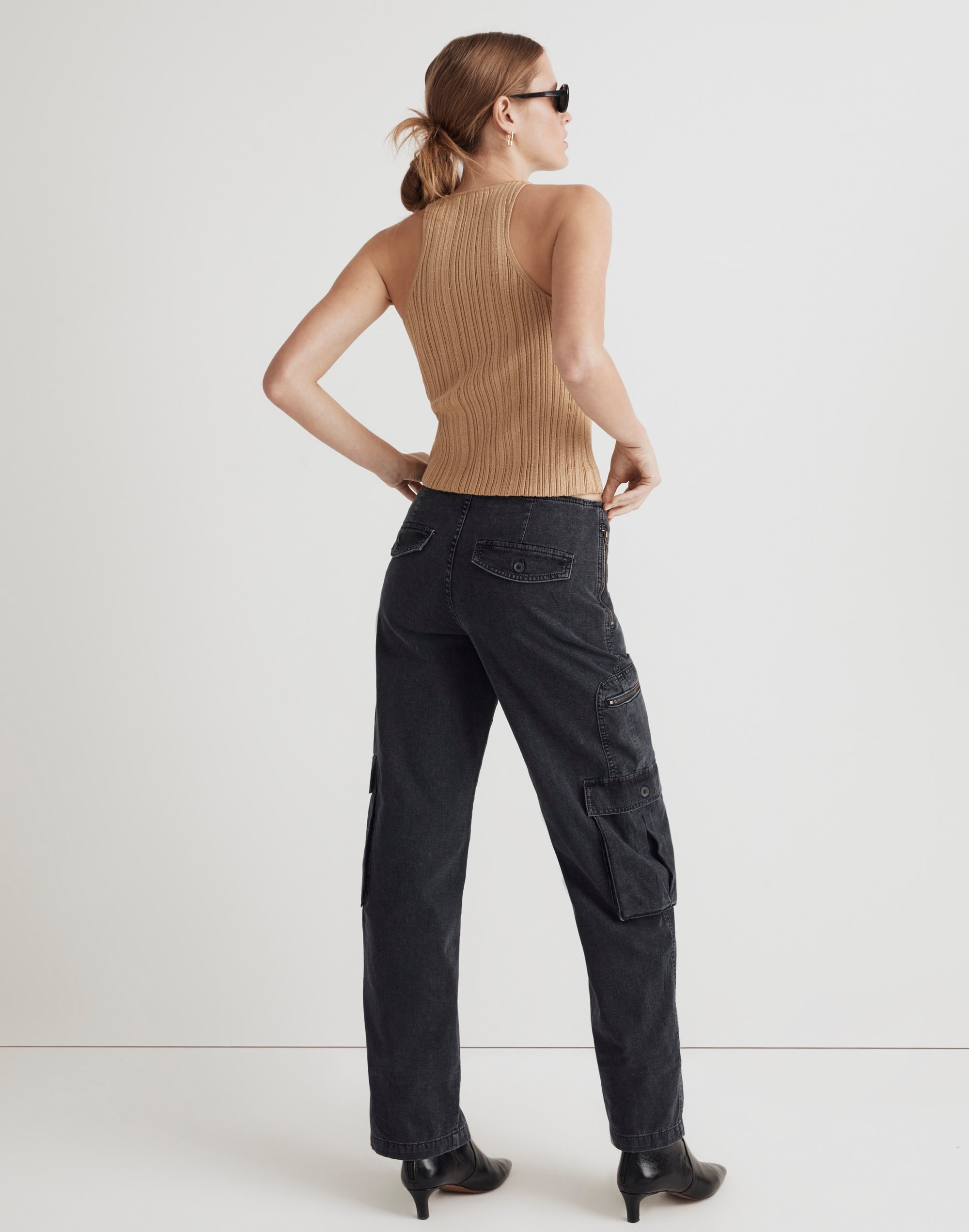 Low-Slung Baggy Cargo Jeans in Winsom Wash