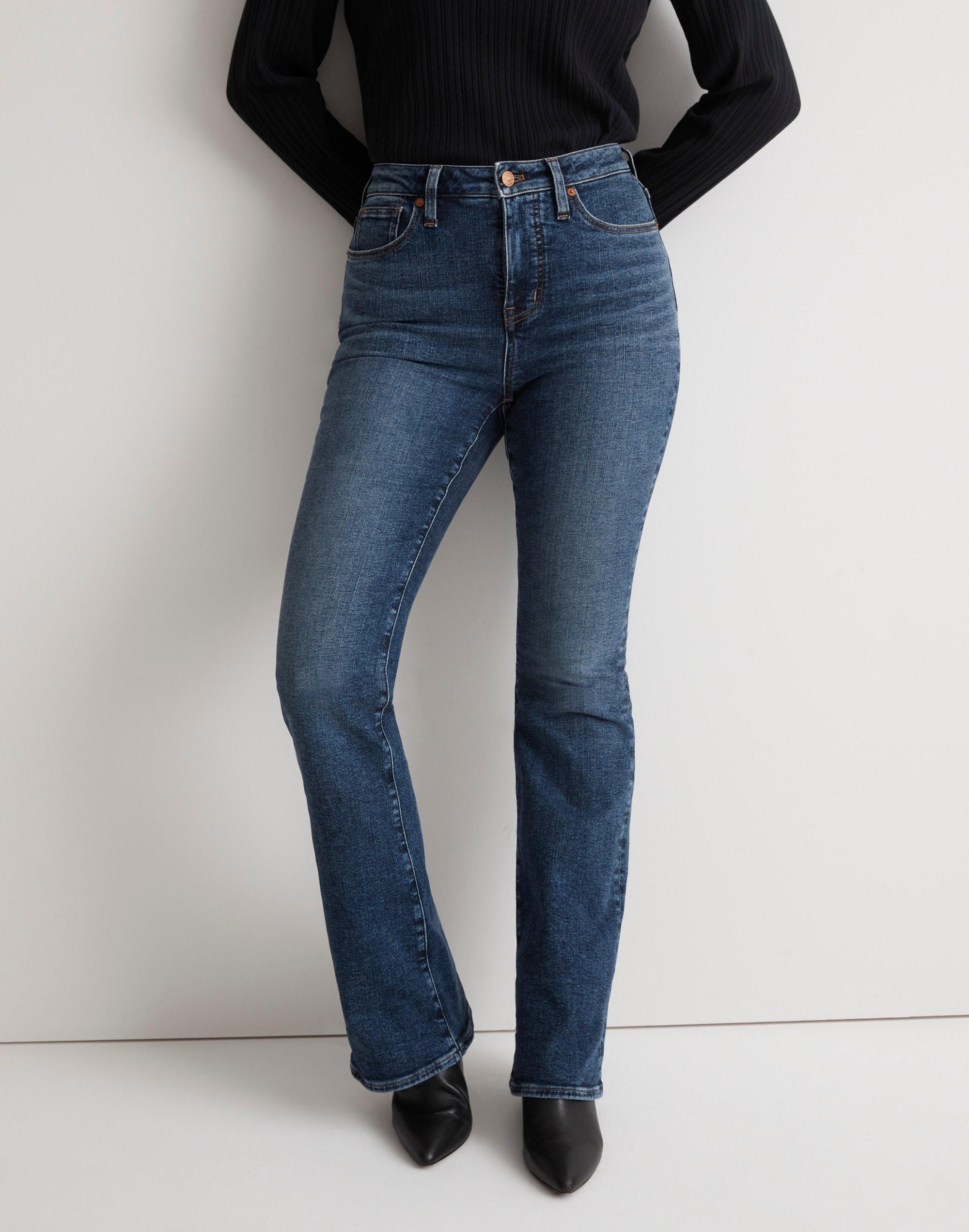 Curvy Skinny Flare Jeans in Alvord Wash: Instacozy Edition