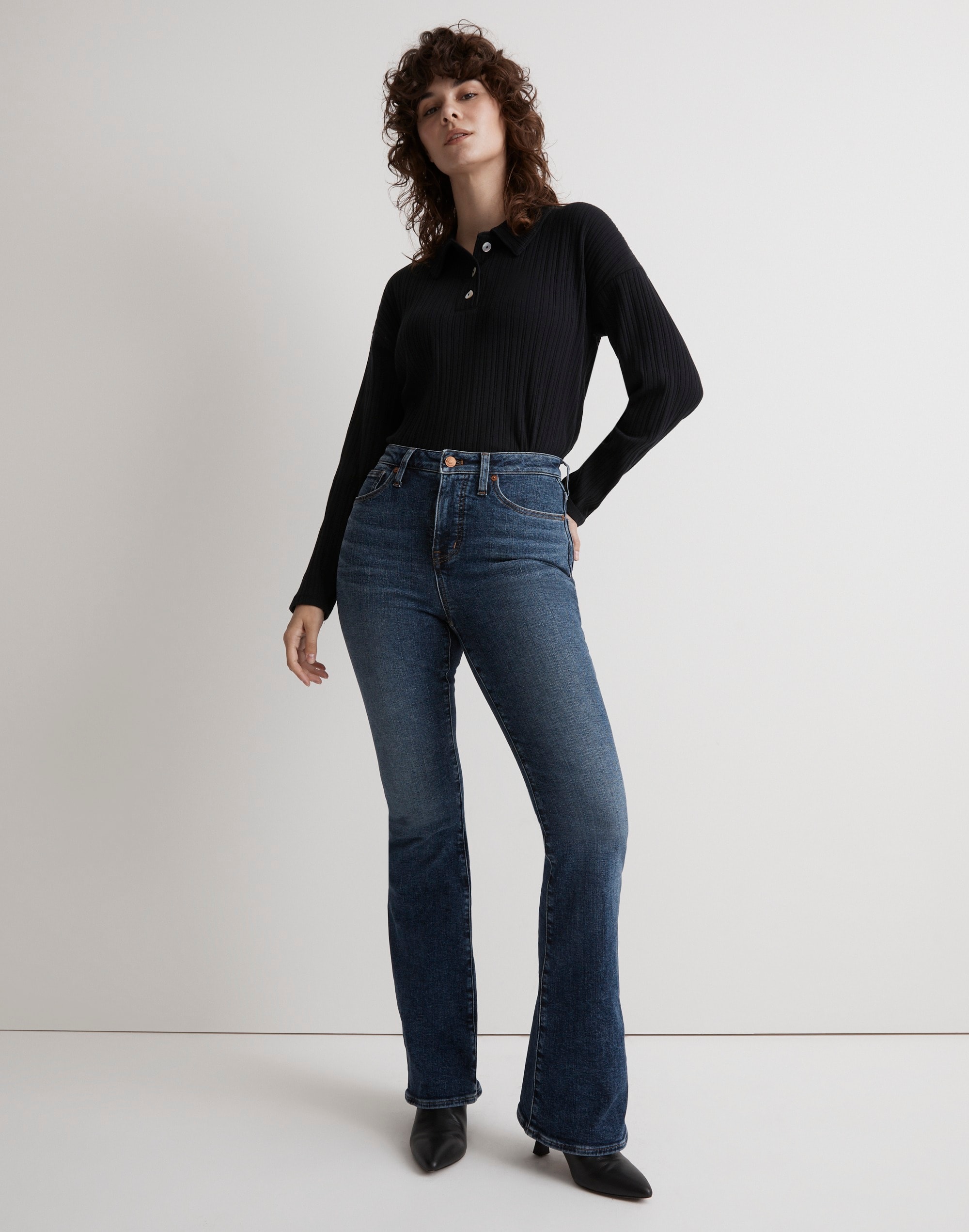 Curvy Skinny Flare Jeans in Alvord Wash: Instacozy Edition
