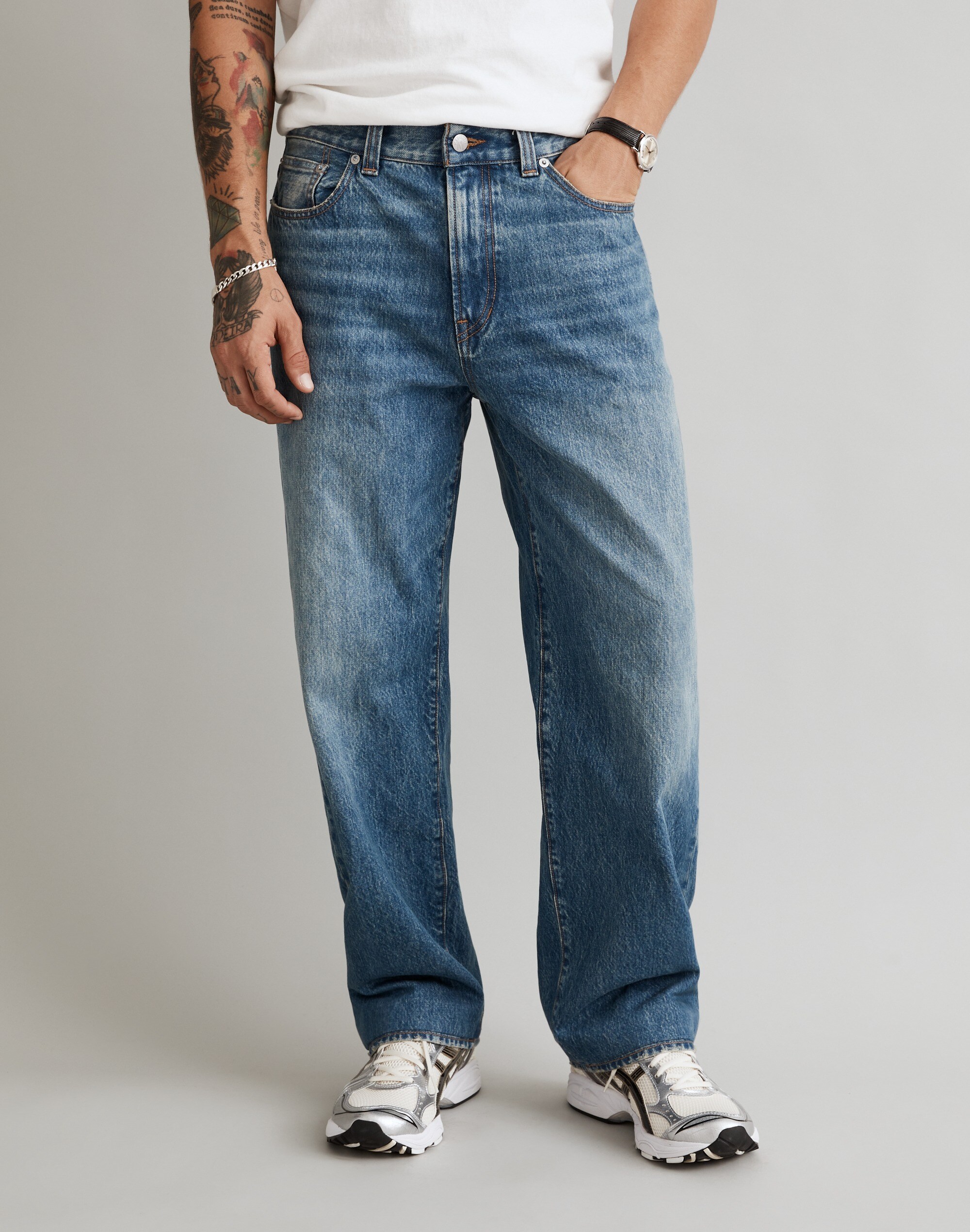 The Baggy Straight Jean in Bratton Wash