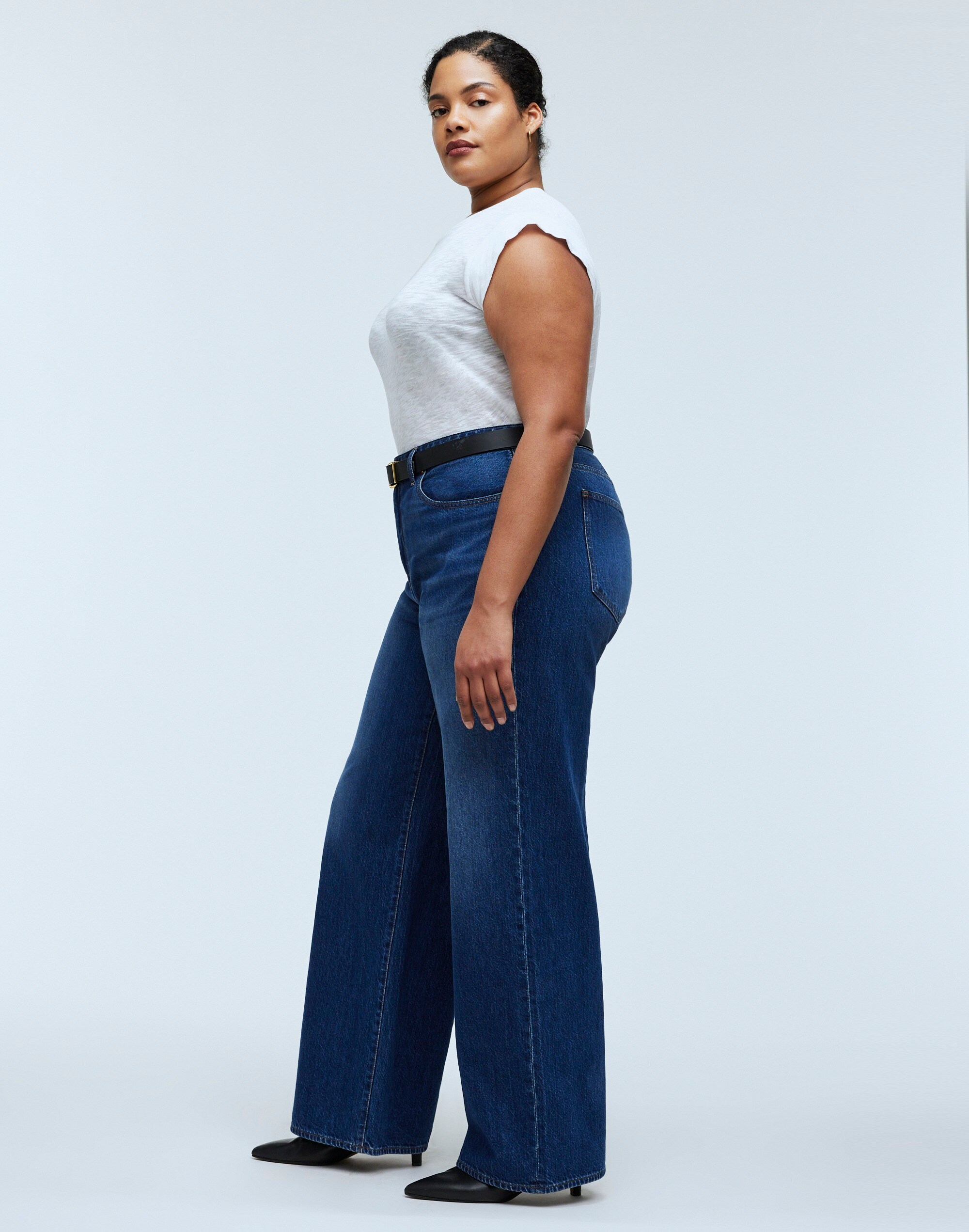 Plus Superwide-Leg Jeans in Vietor Wash
