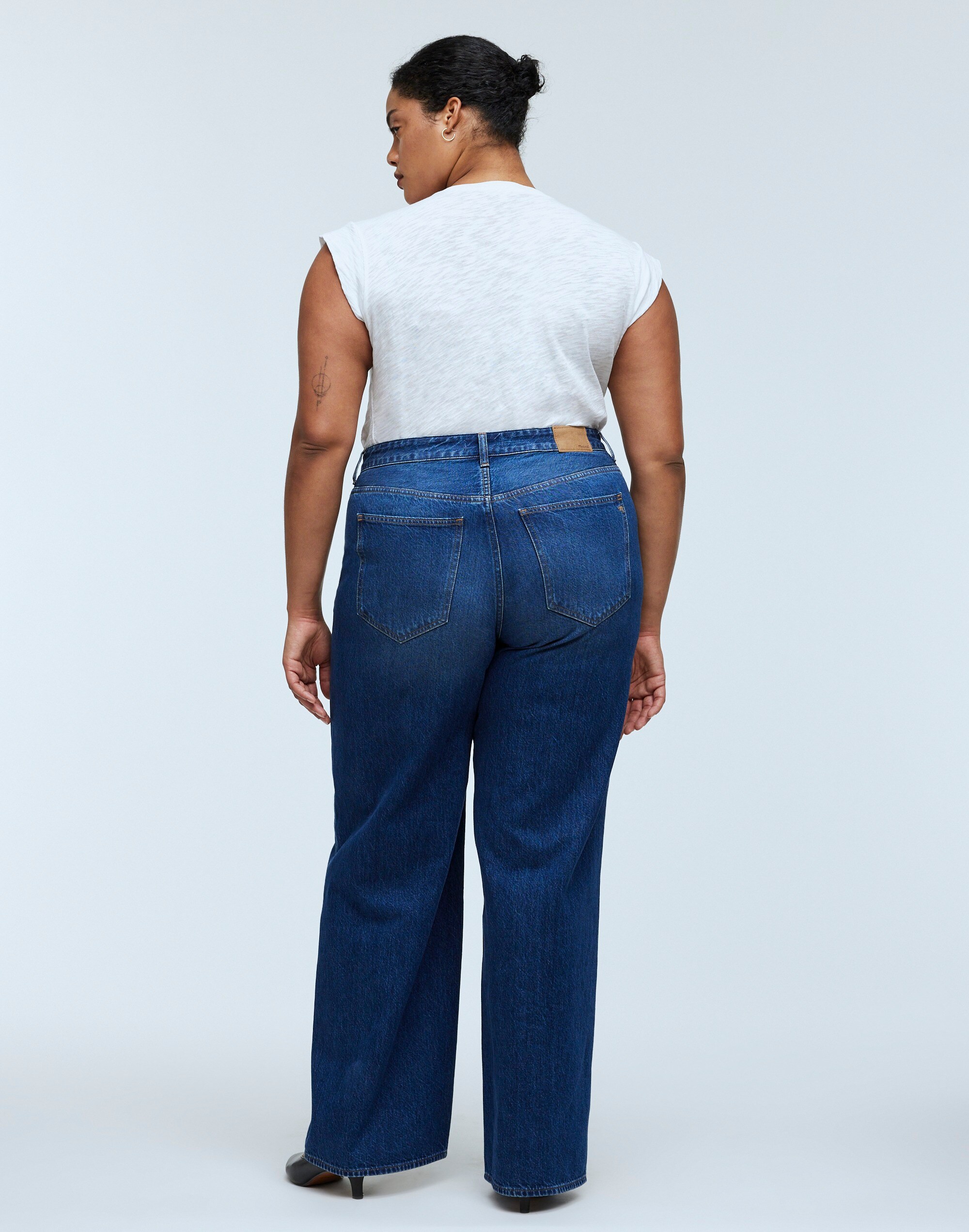 Plus Superwide-Leg Jeans in Vietor Wash