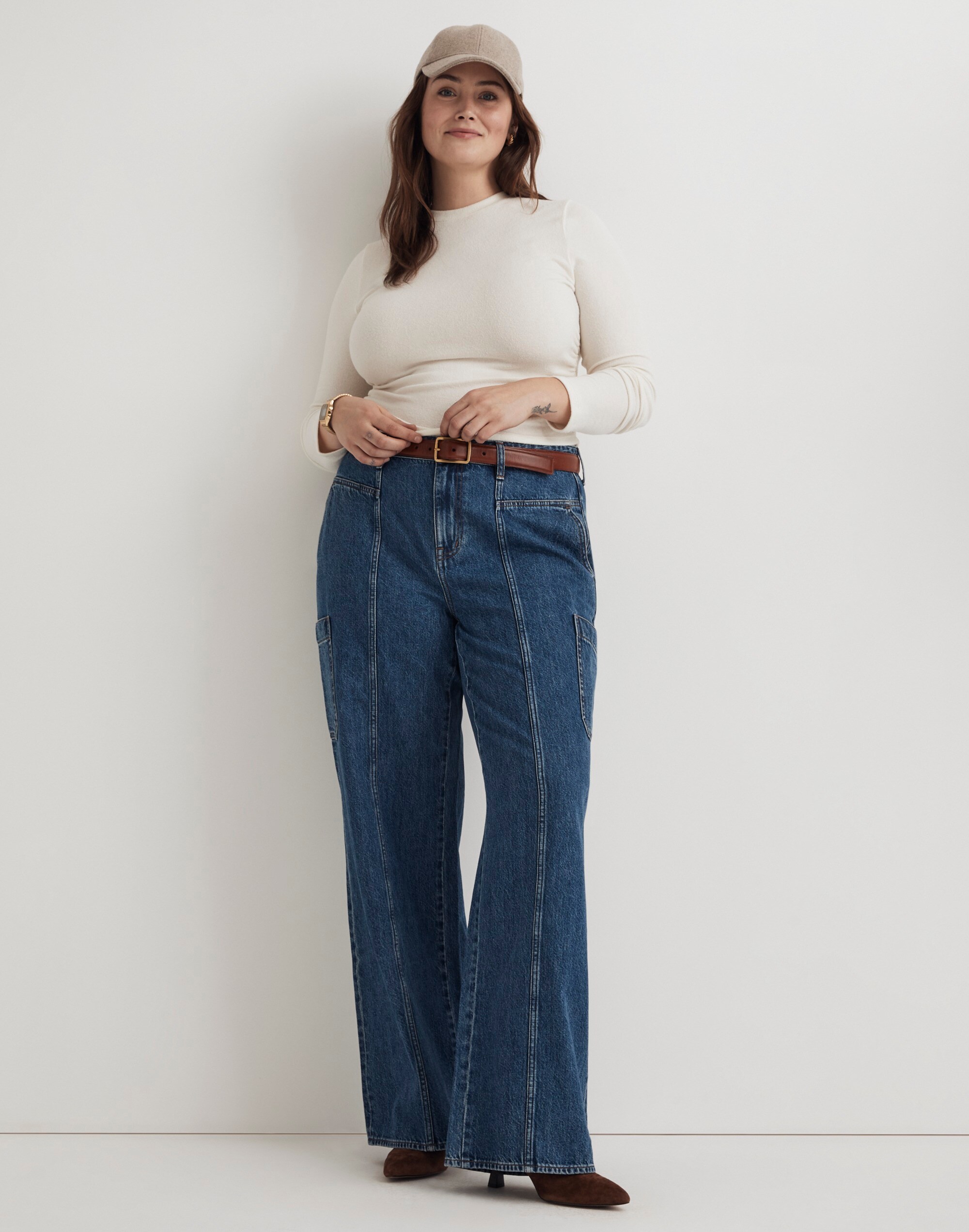 Plus Curvy Baggy Straight Cargo Jeans in Codey Wash
