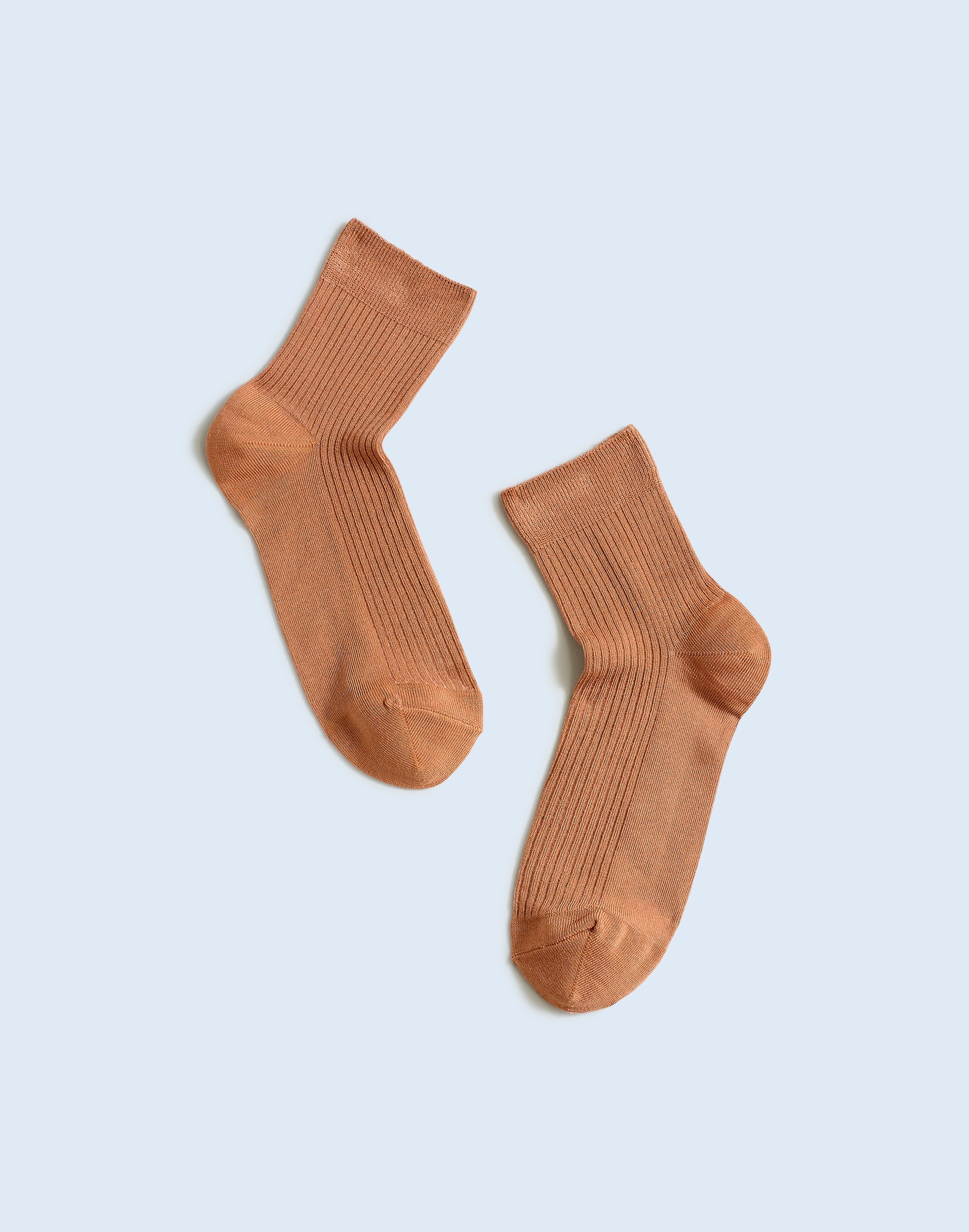 Mw Semi-sheer Ankle Socks In Brown