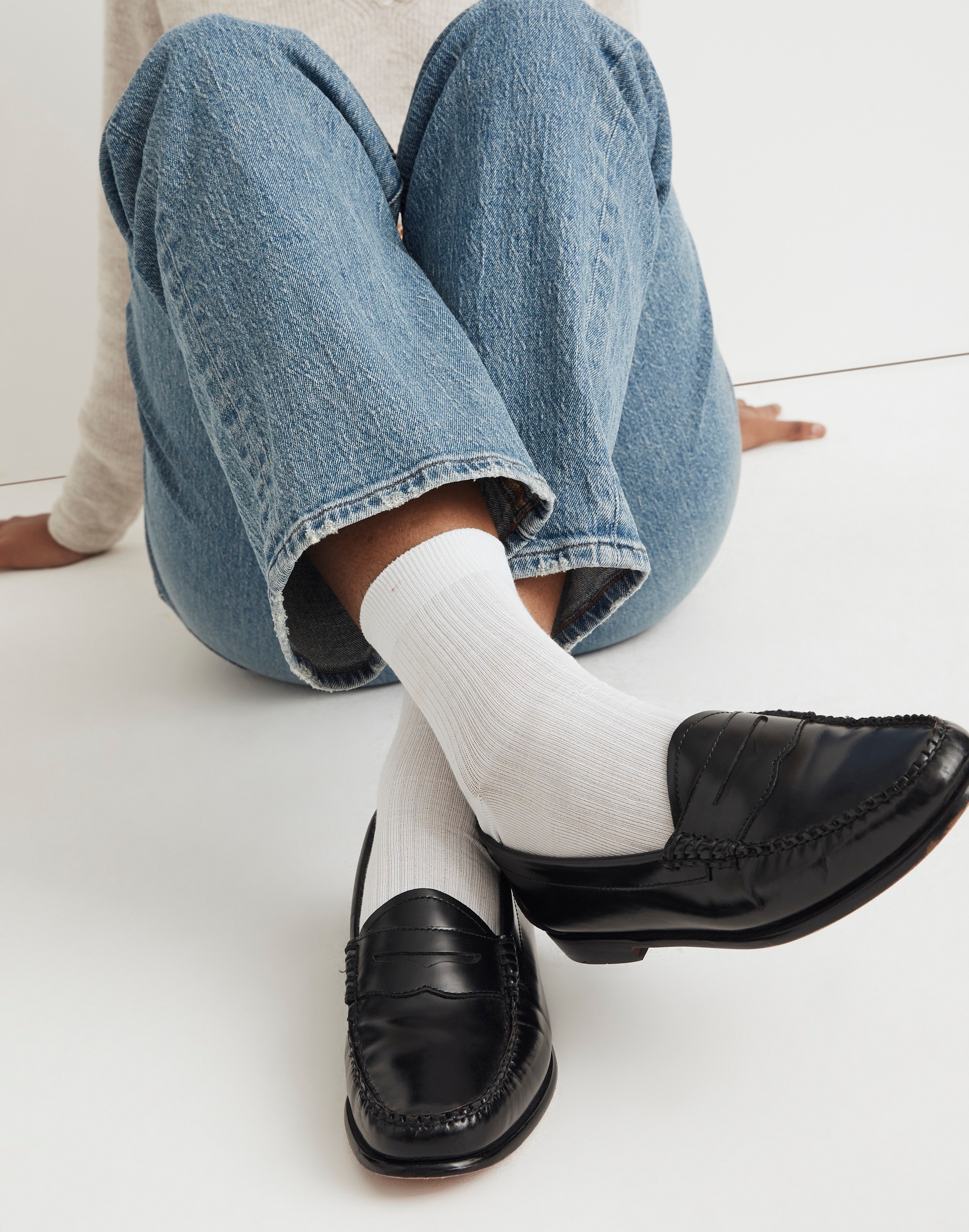 Semi-Sheer Ankle Socks