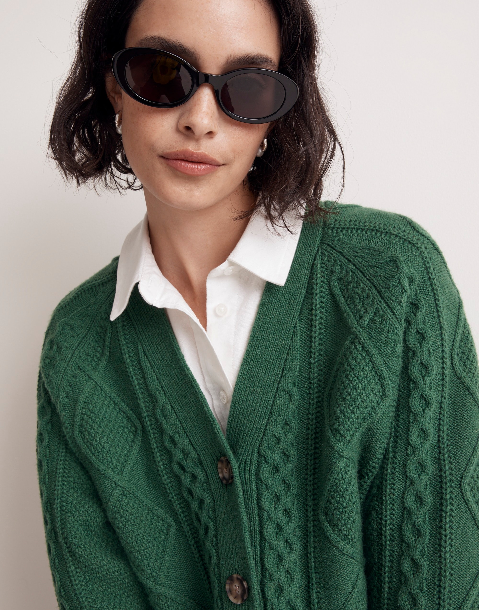 Cable-Knit Cropped Cardigan