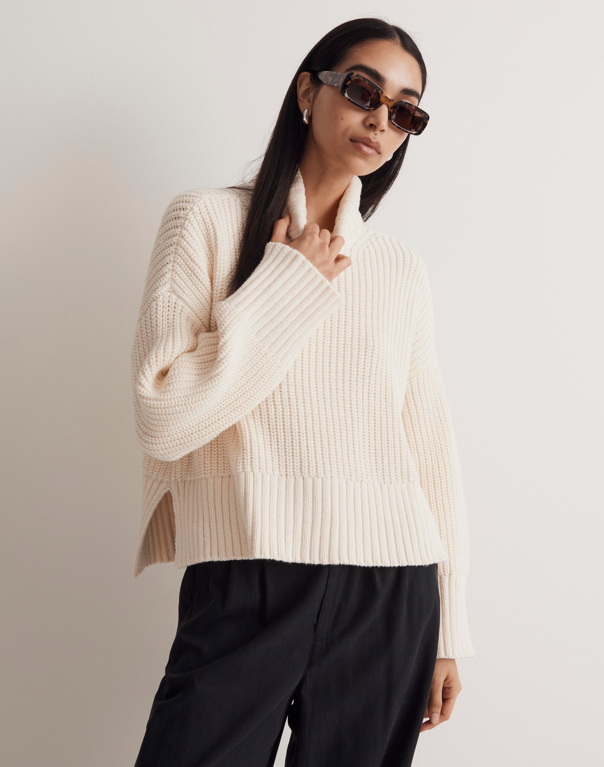 Wide Rib Turtleneck Sweater