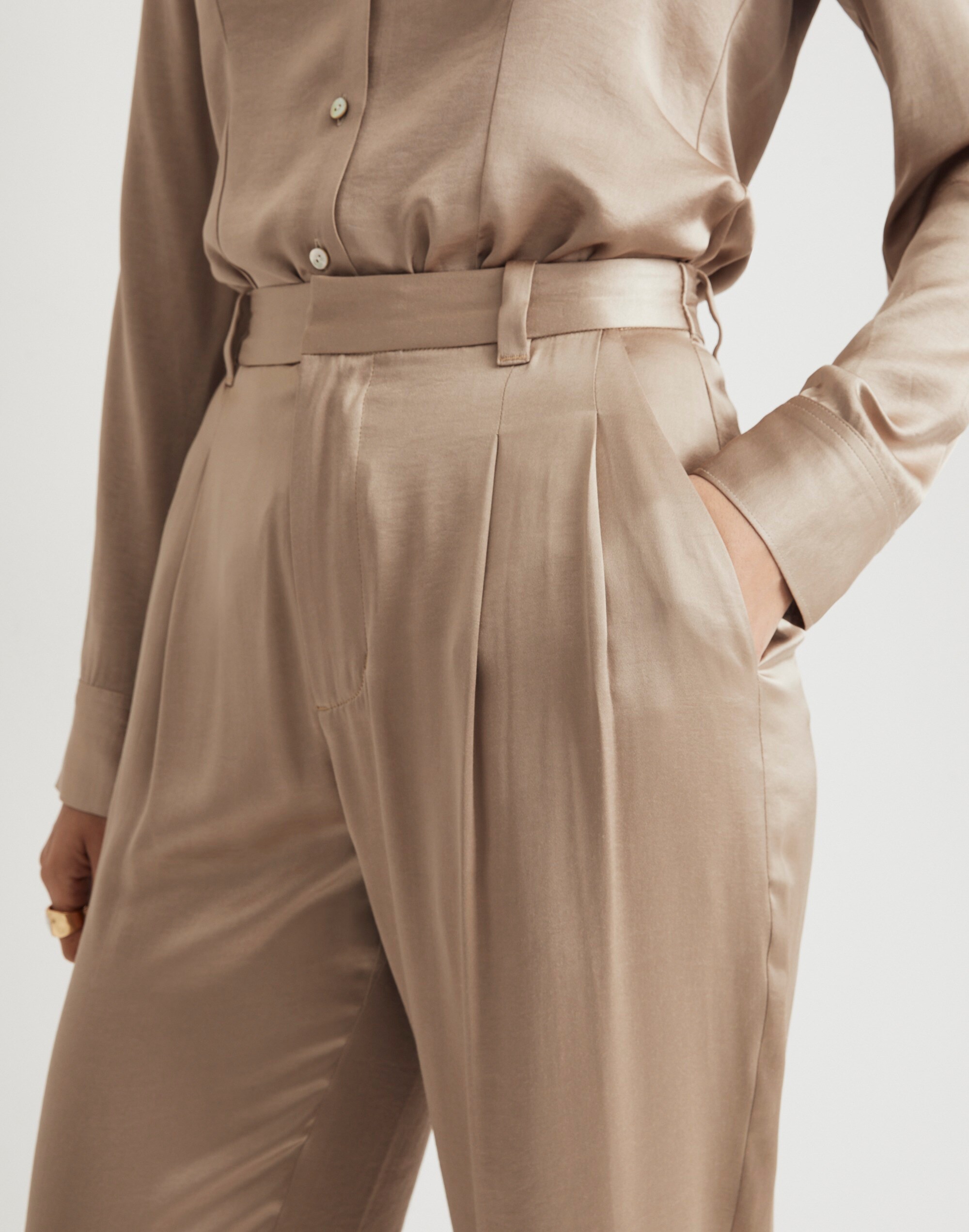 The Turner Tapered Pant in Satin