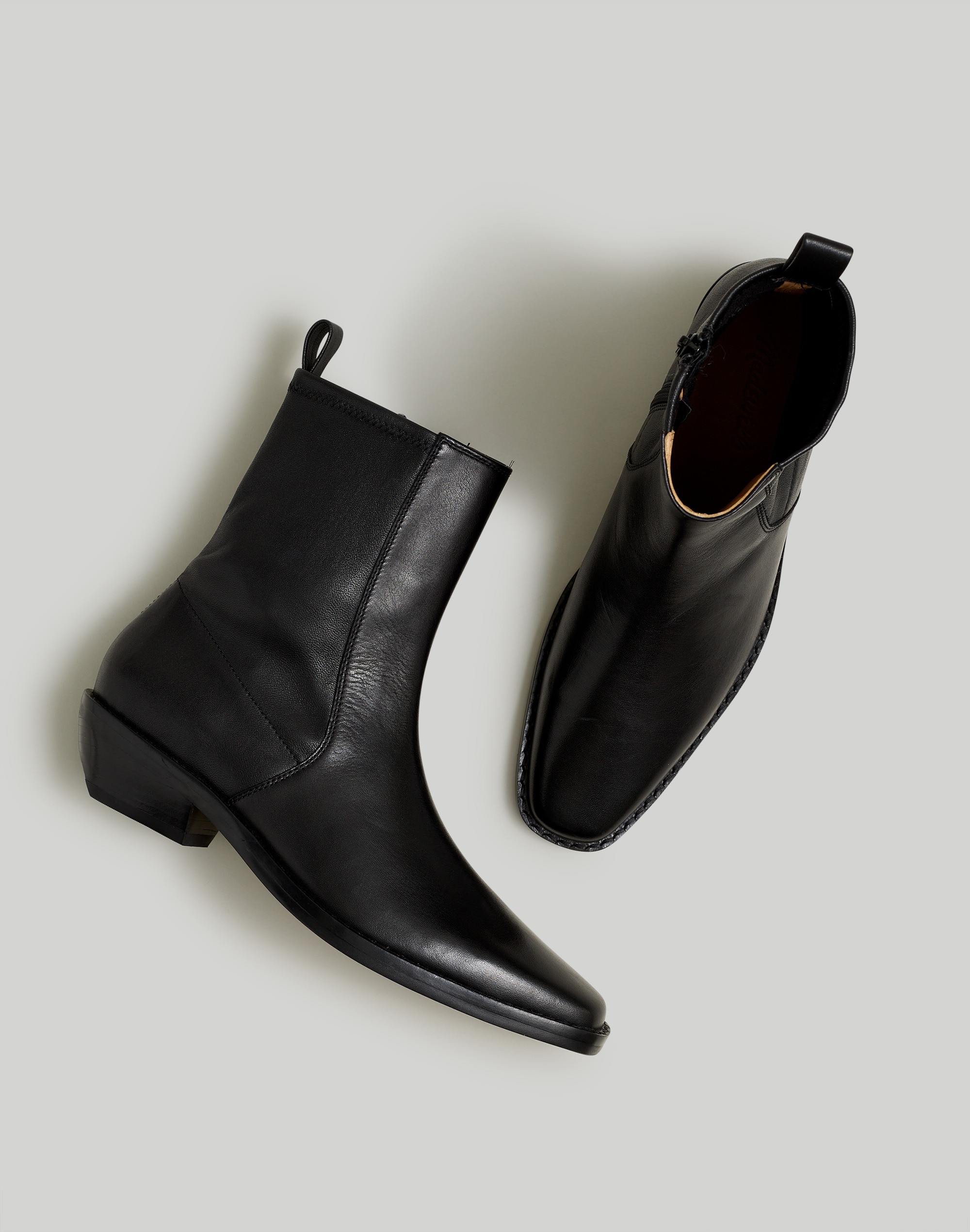 Mw The Idris Ankle Boot In True Black