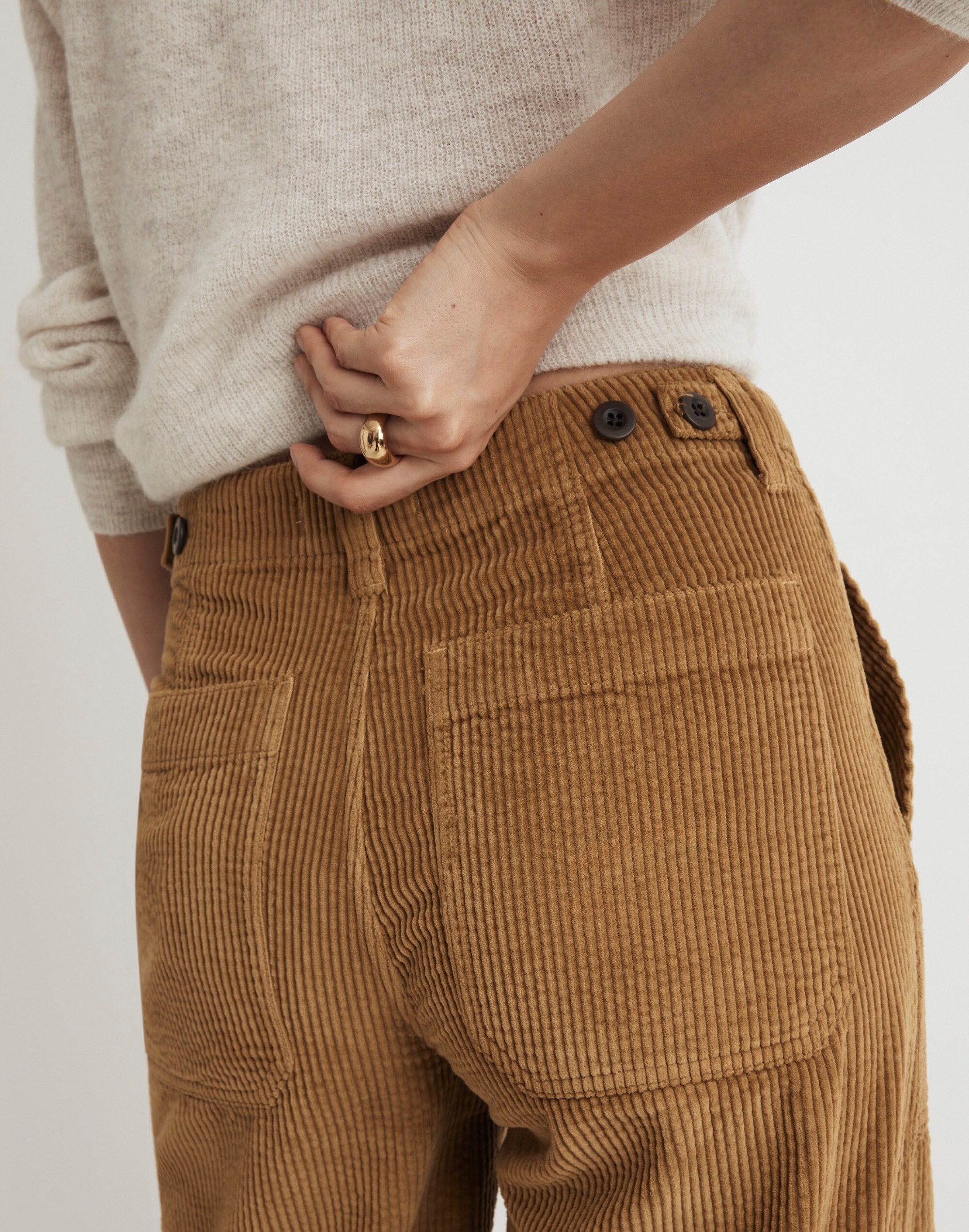 Griff Superwide-Leg Fatigue Cargo Pants in Garment-Dyed Corduroy in spiced olive image 5