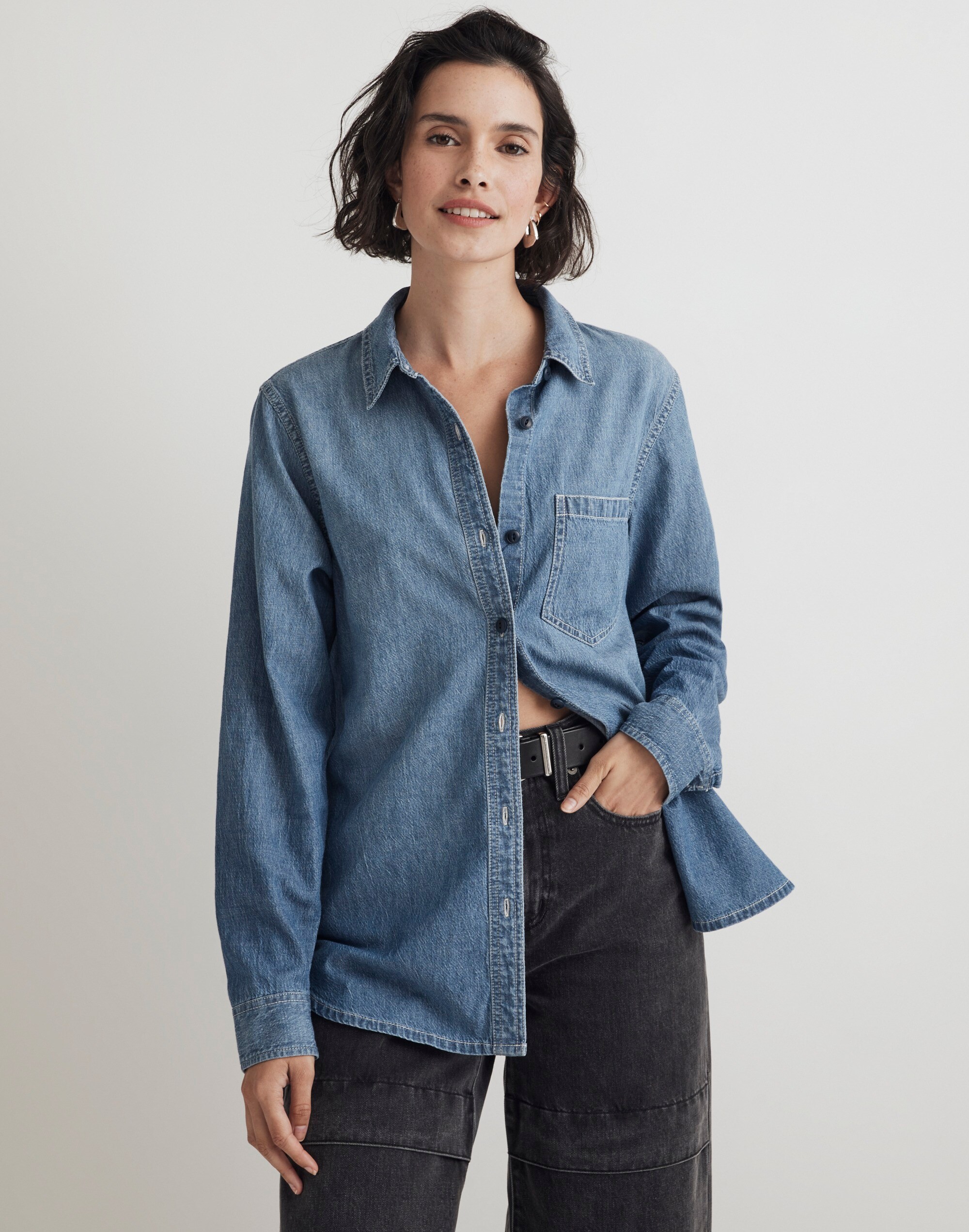 Denim Button-Up Shirt in Nielsen Wash