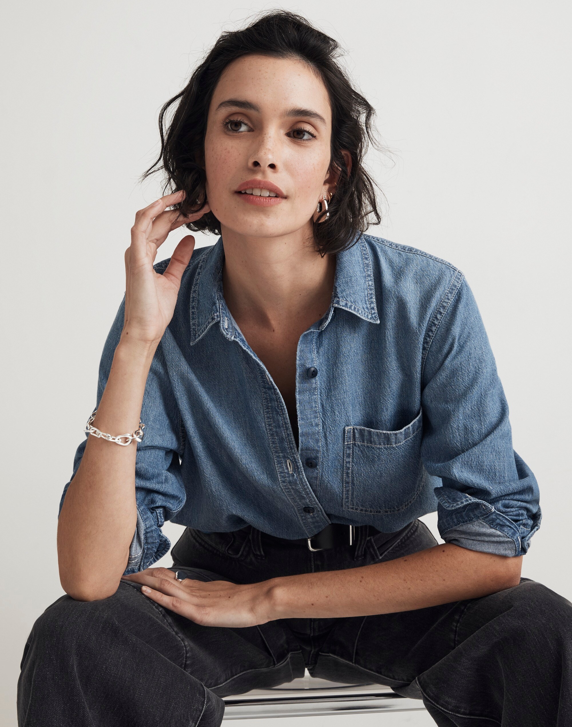 Denim Button-Up Shirt in Nielsen Wash