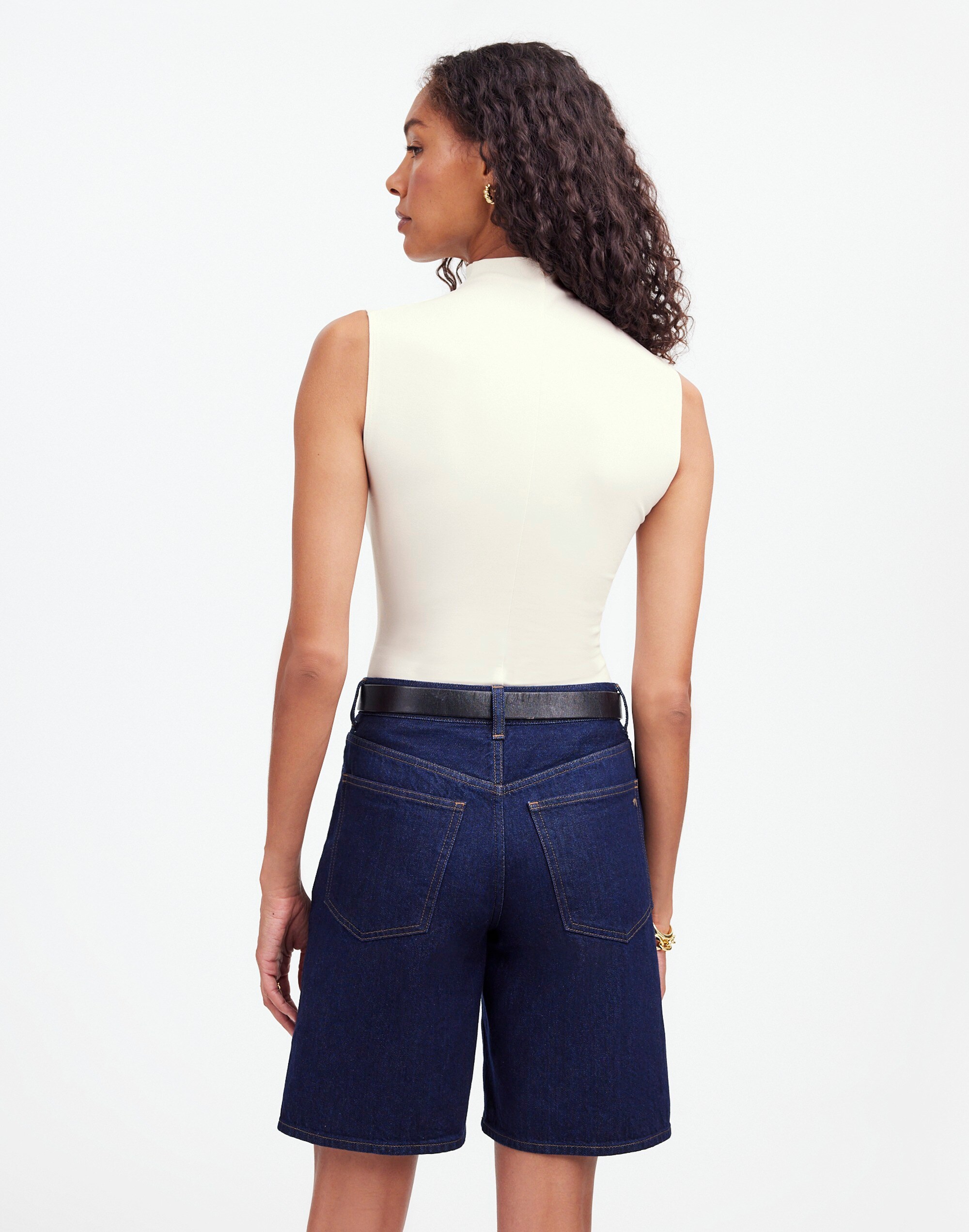 Funnelneck Cropped Muscle Tee in lighthouse image 4