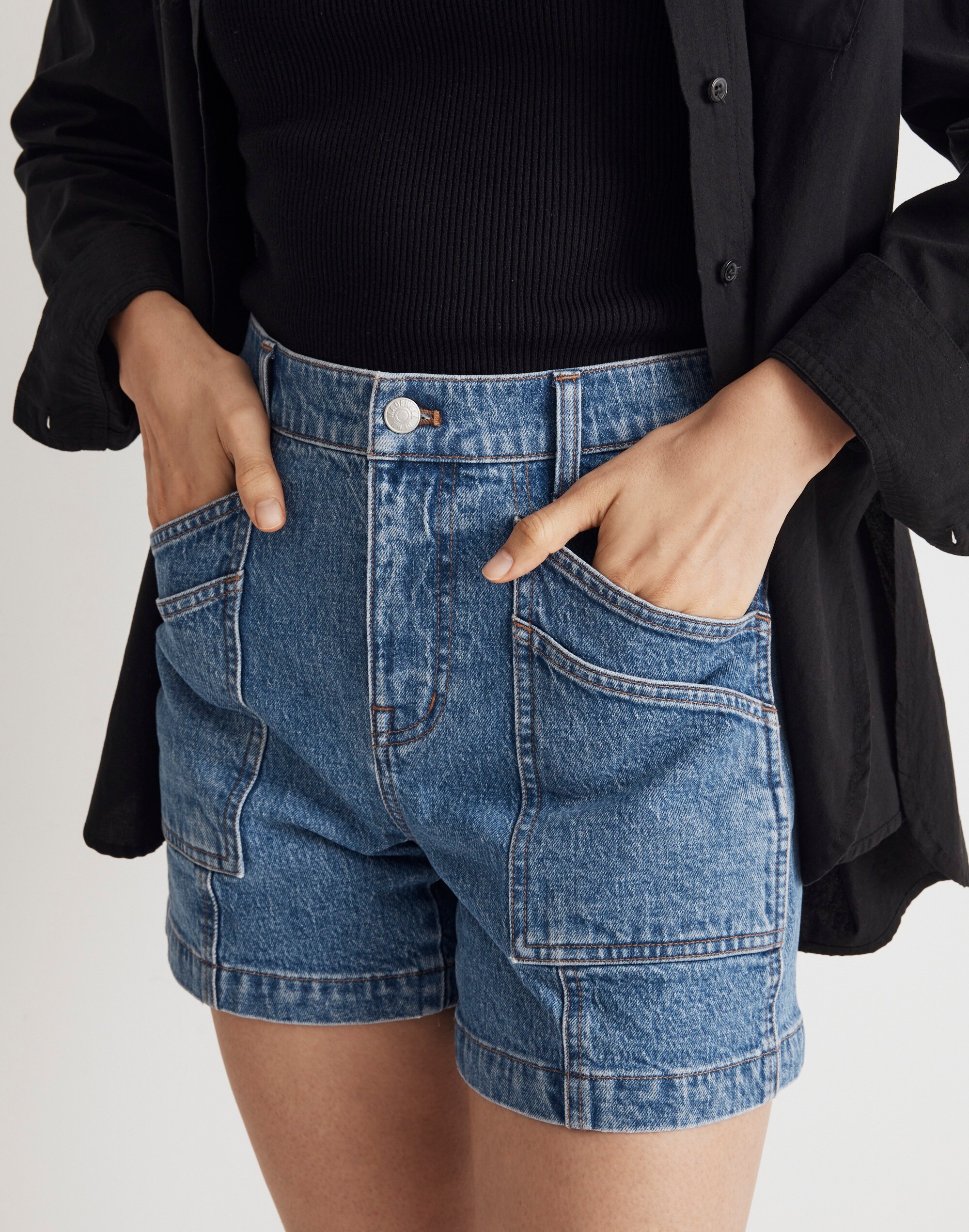 The Perfect Vintage Mid-Length Cargo Jean Short in Fernlane Wash