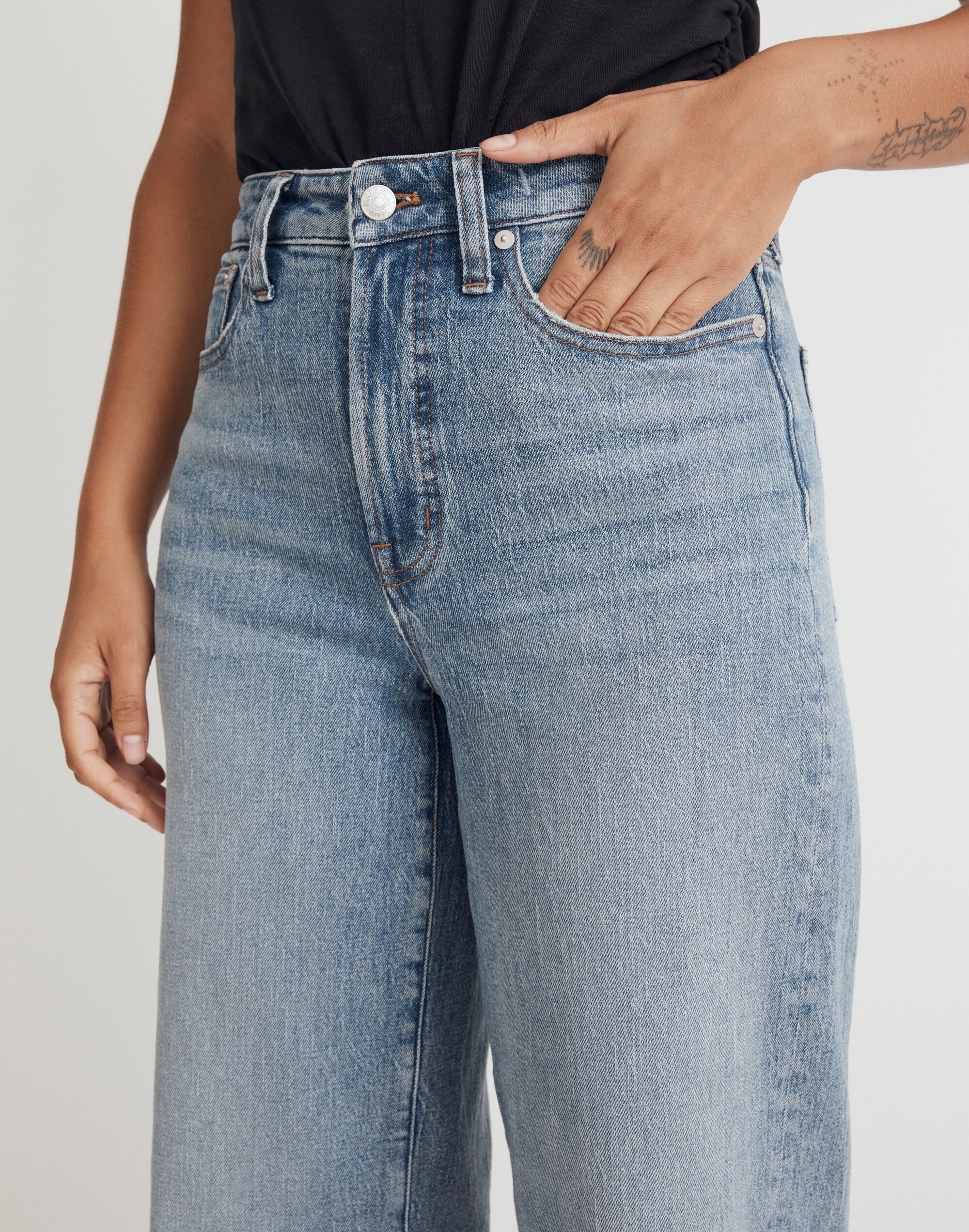 The Curvy Perfect Vintage Wide-Leg Jean