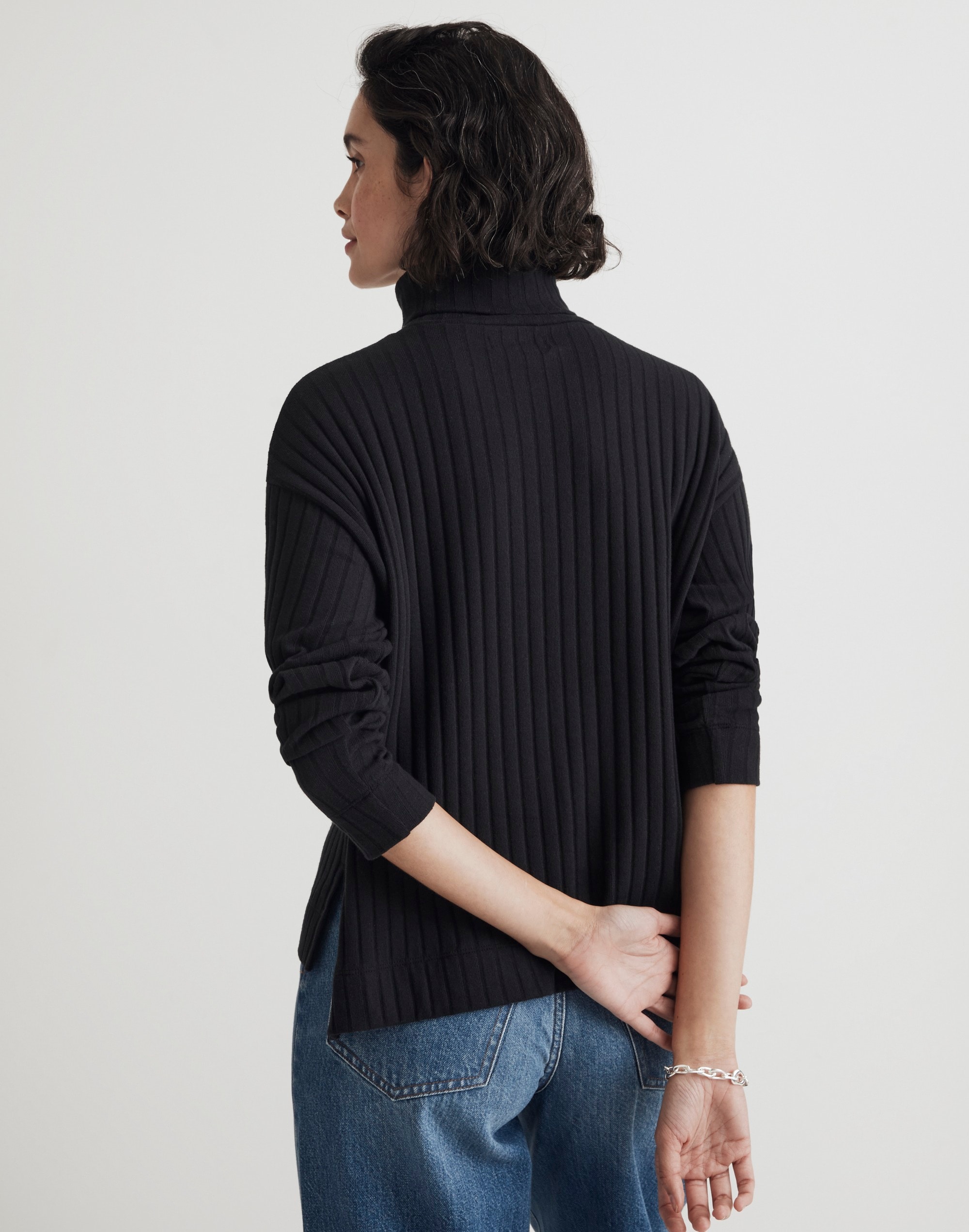Relaxed Turtleneck Tee