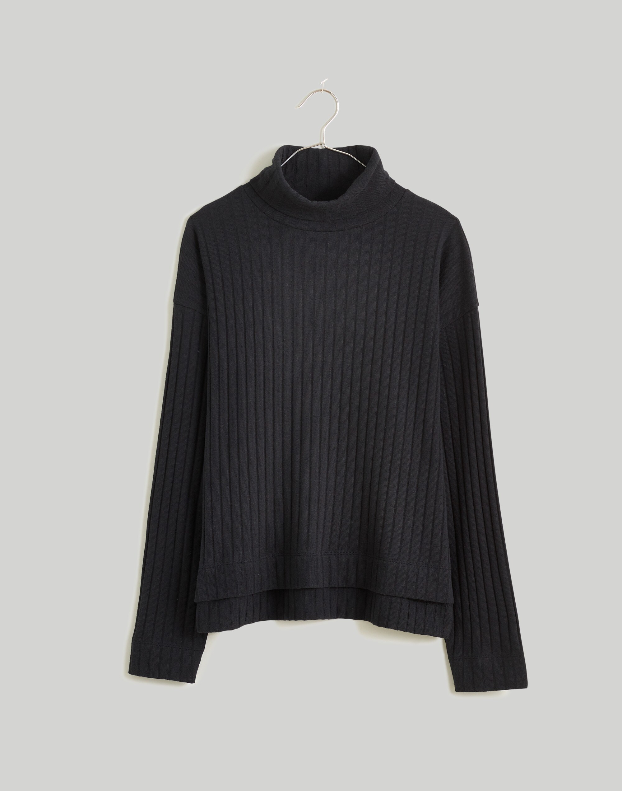 Relaxed Turtleneck Tee