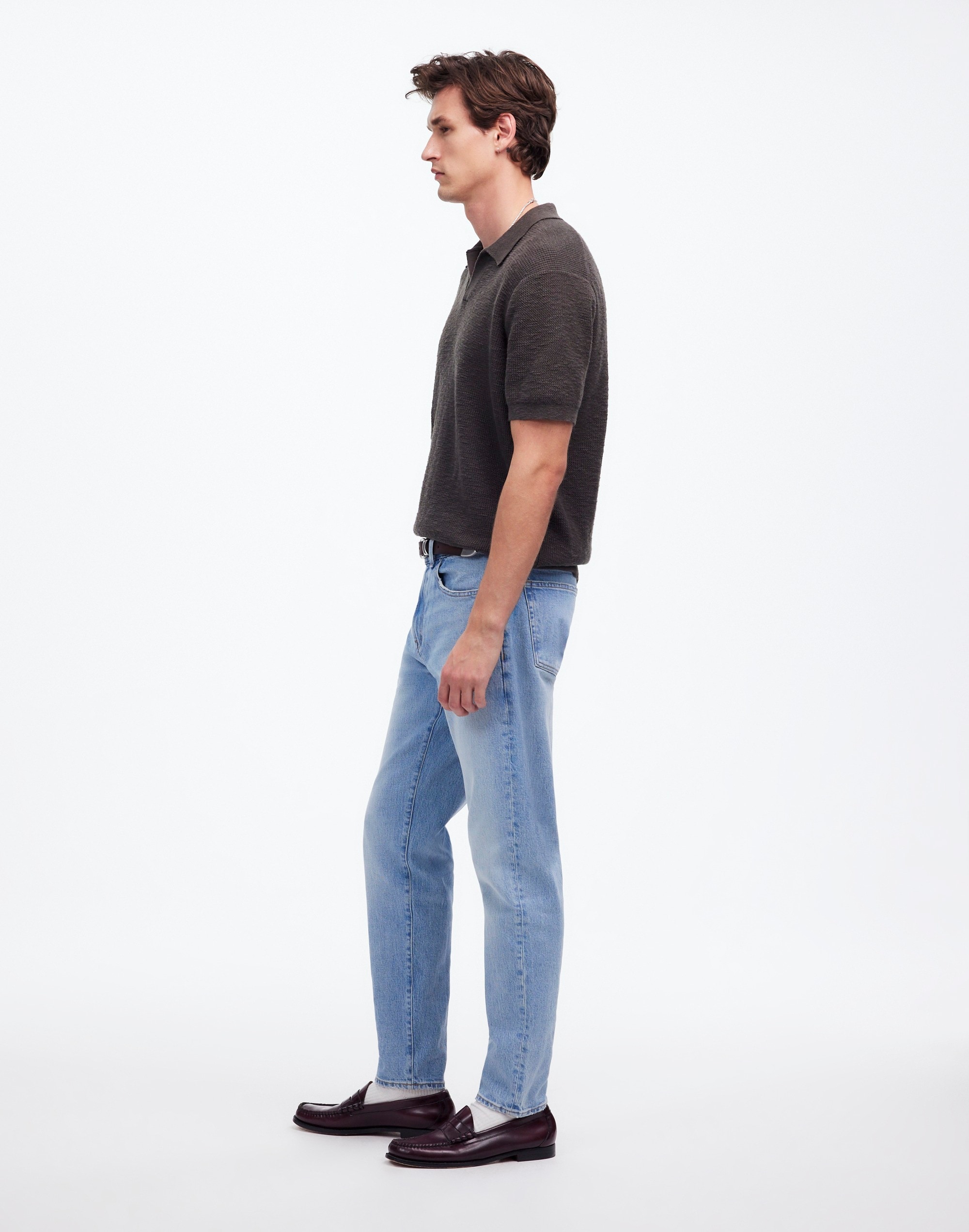 Relaxed Taper Jeans