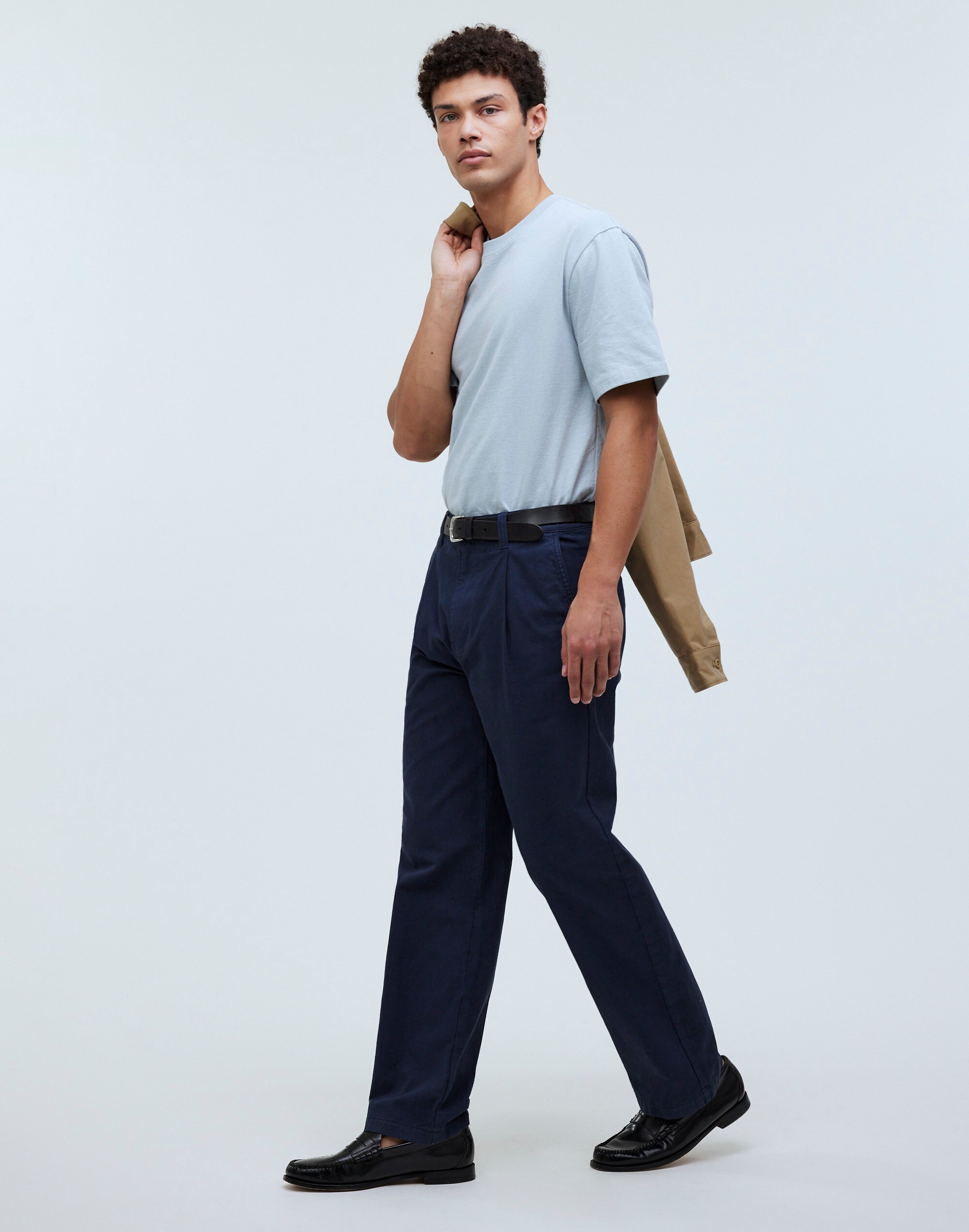 Mw Cotton-hemp Blend Pleated Trousers In After Midnight