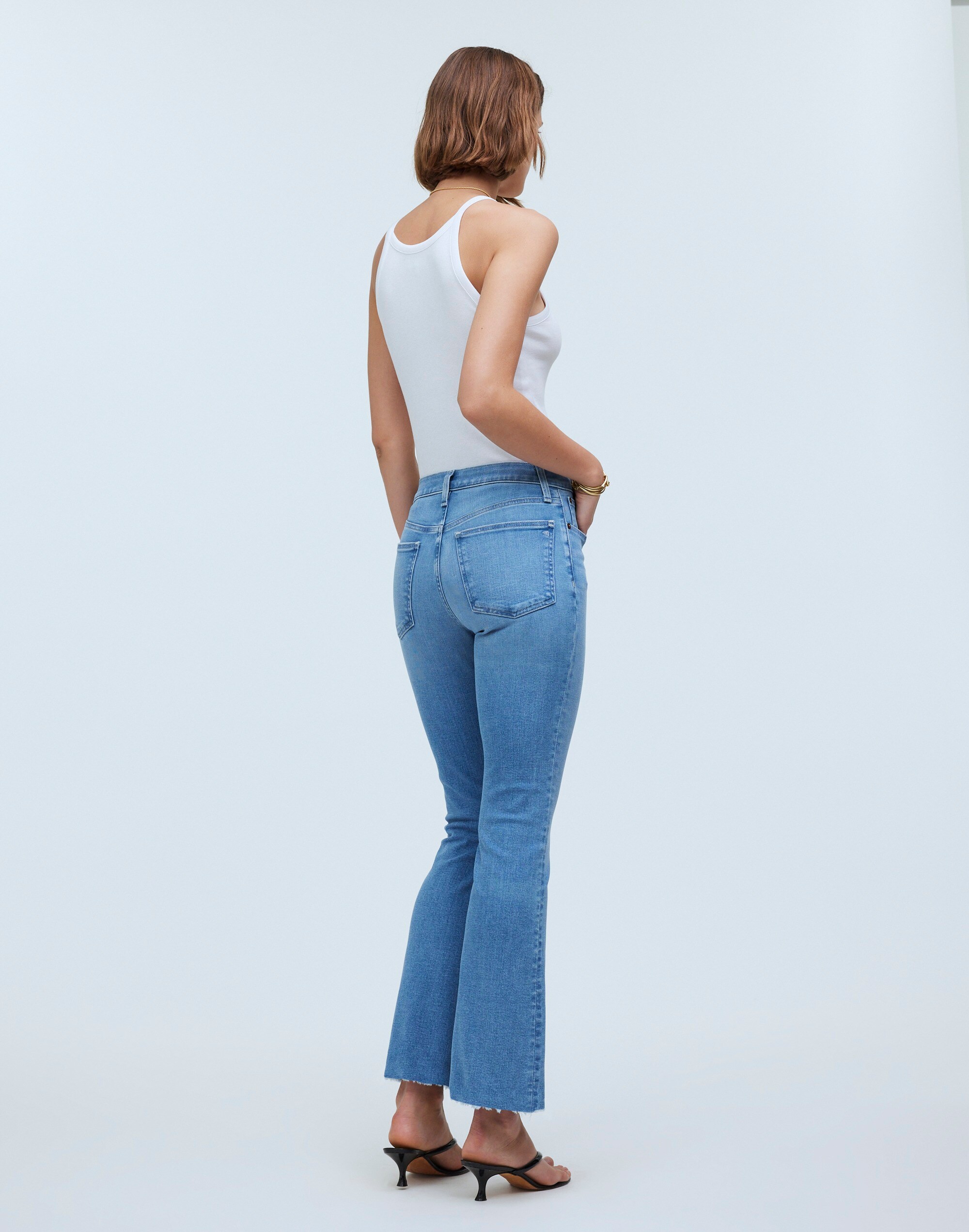 Petite Kick Out Crop Jeans
