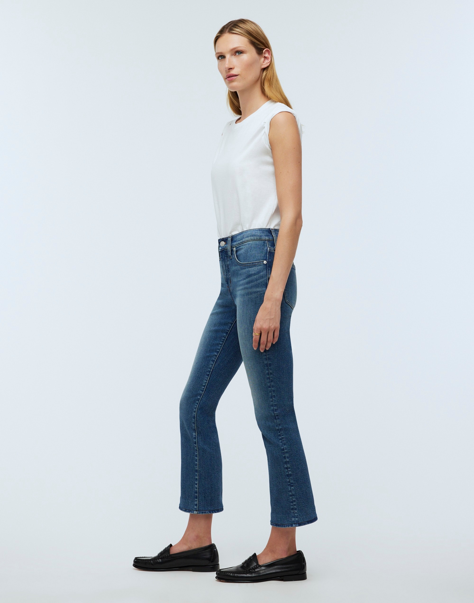 Kick Out Crop Jeans Oneida Wash