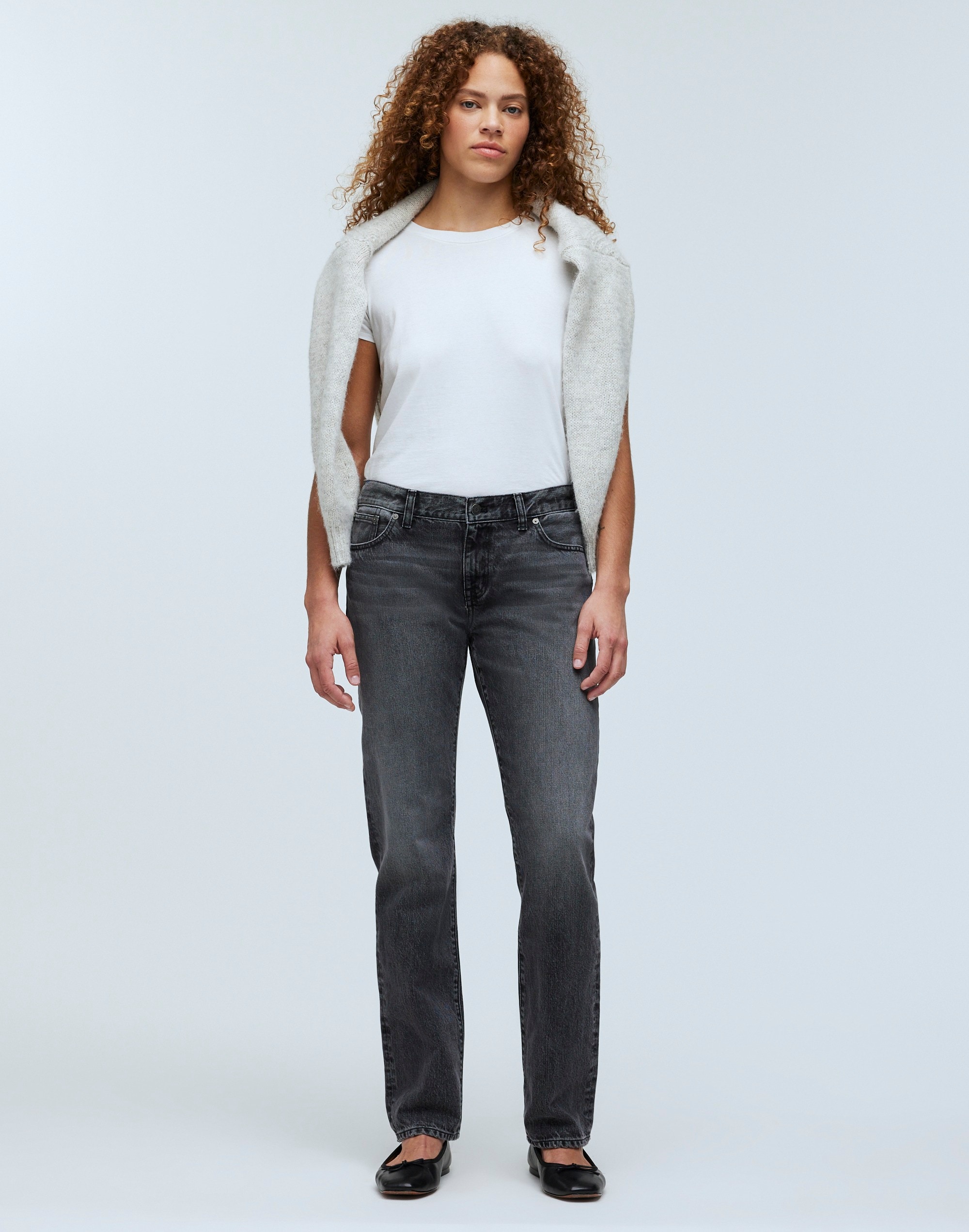 the low-rise '90s straight jean in petree wash
