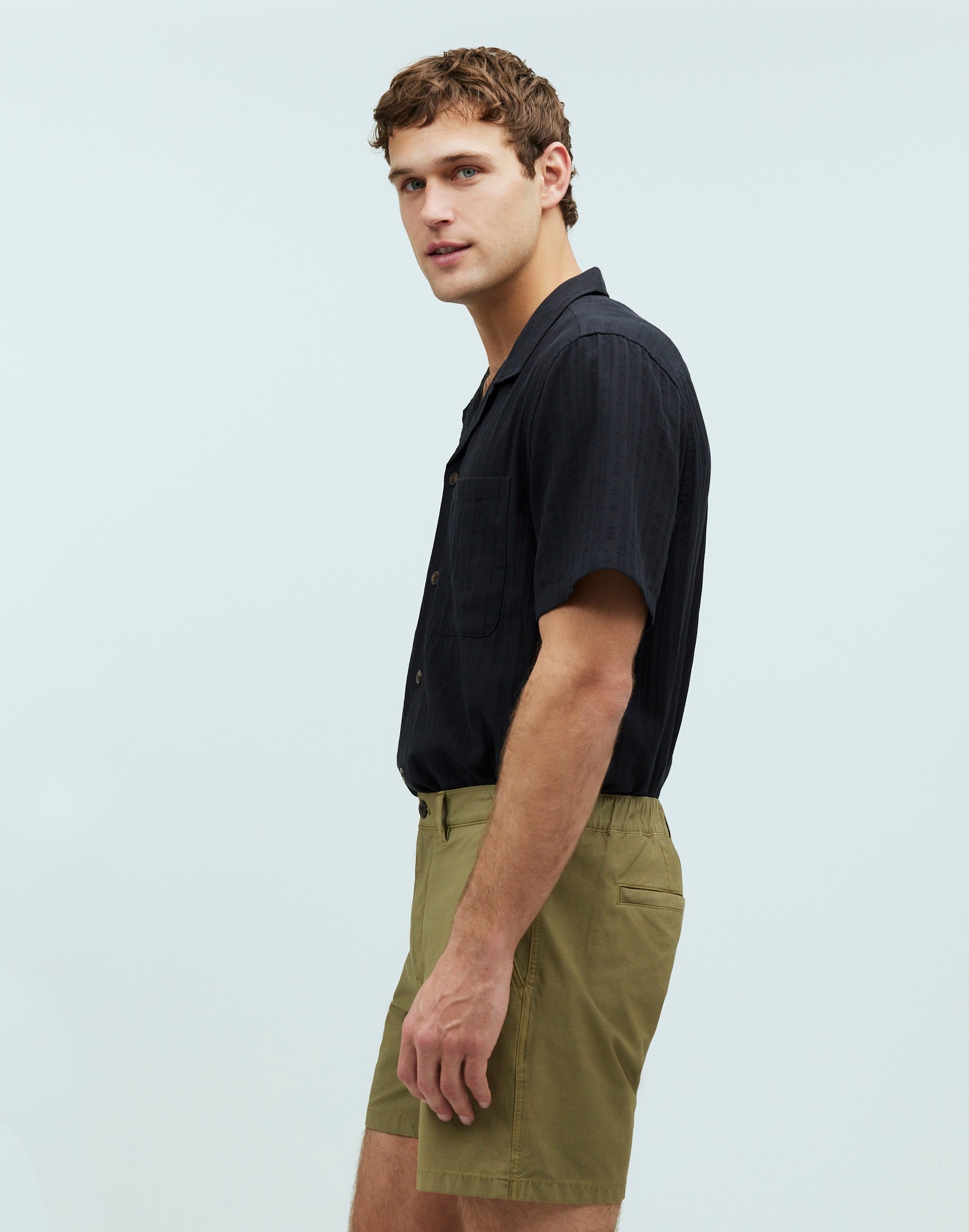 The Weekend Short Alternate Image 3