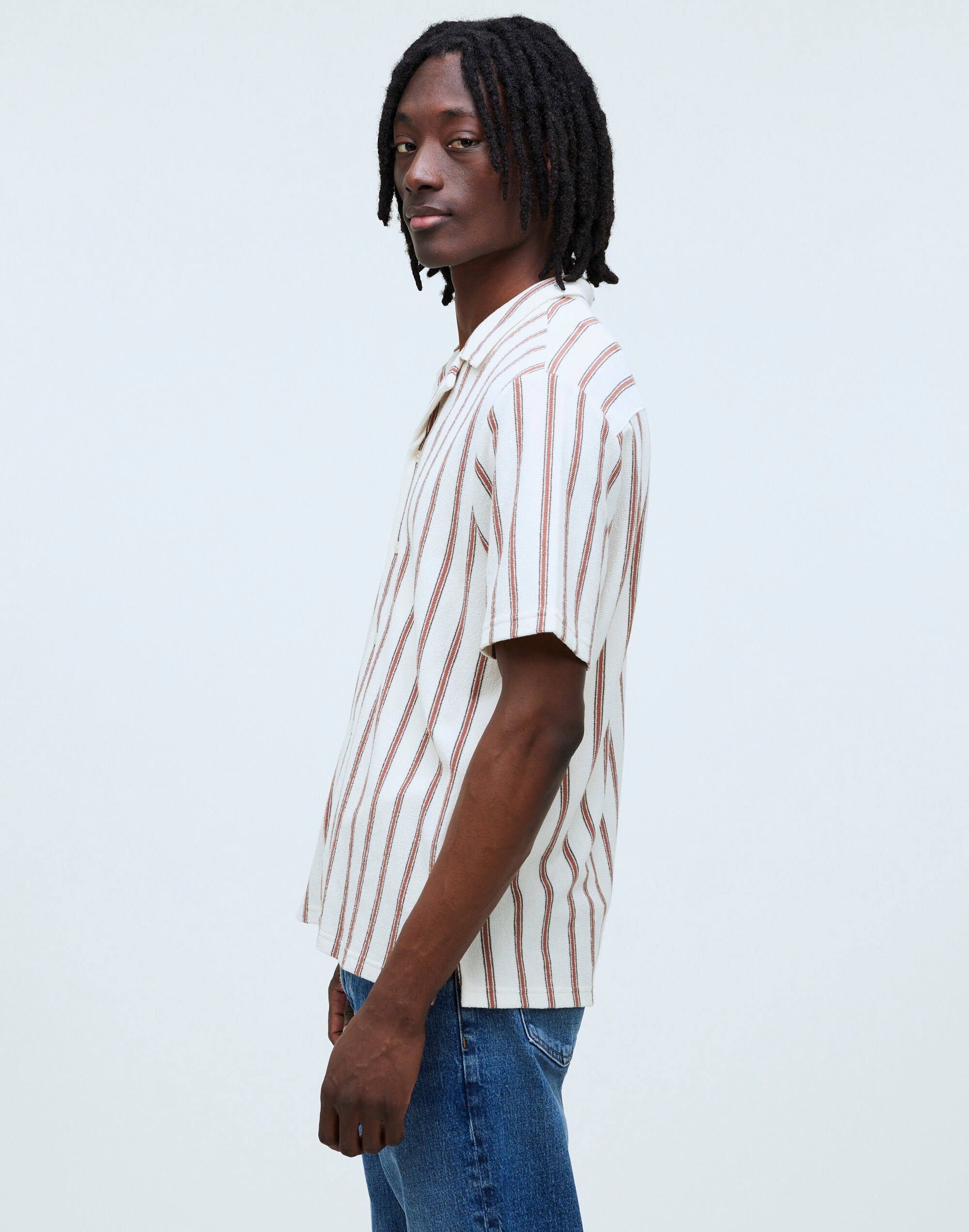 Easy Short-Sleeve Shirt in Stripe Jacquard