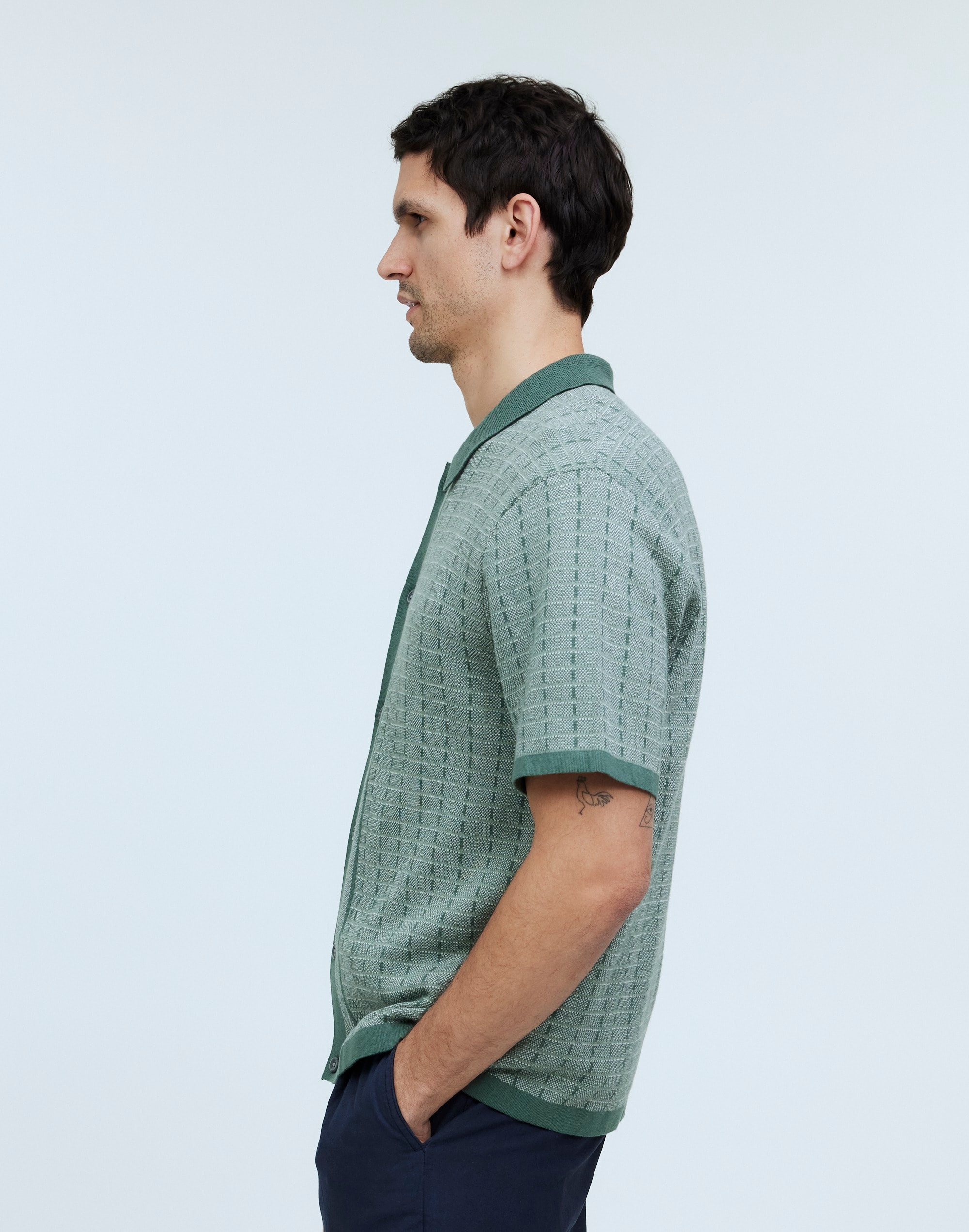 Button-Up Sweater Polo Shirt in Plaid Stripe