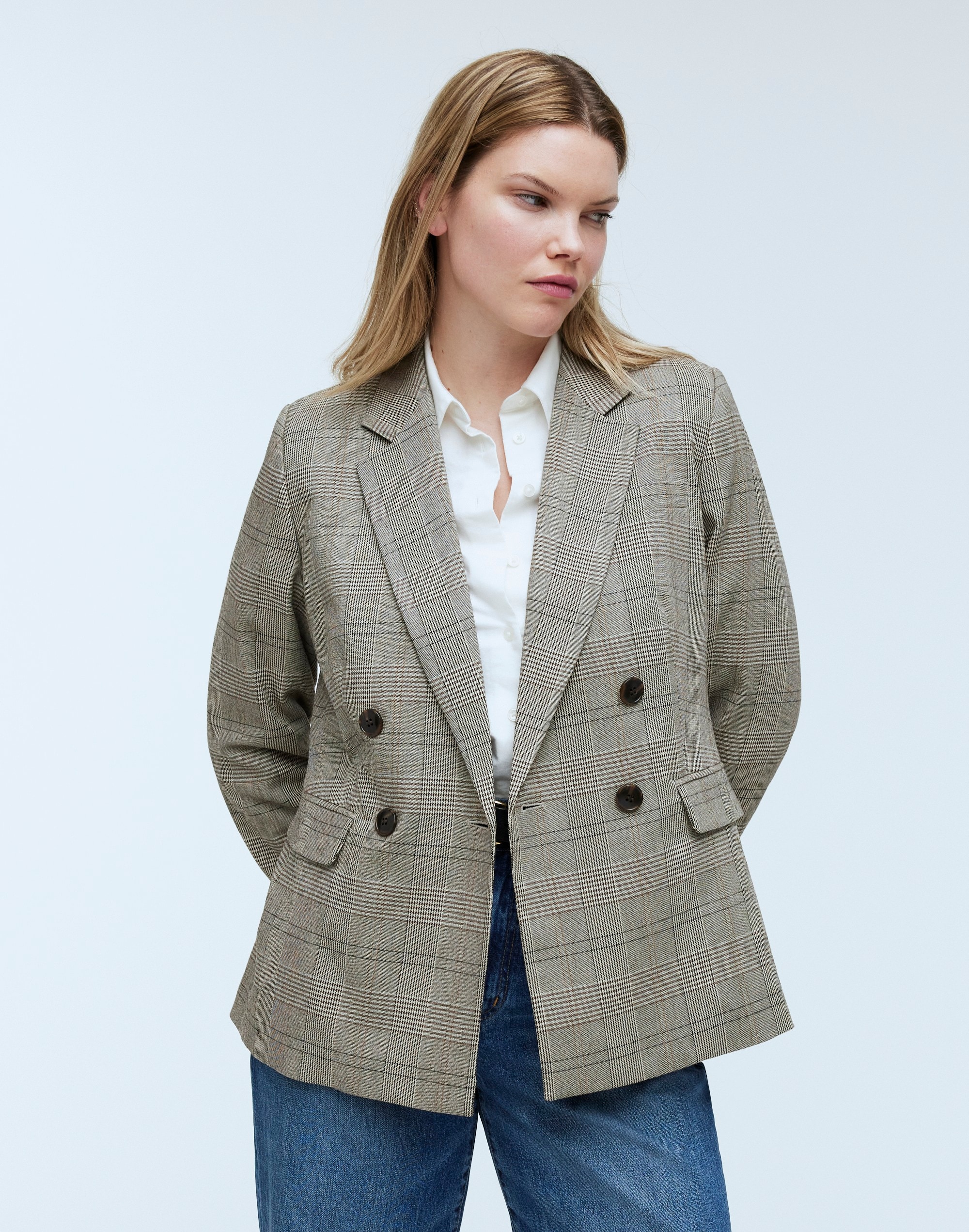 the signature oversized blazer in yarn-dyed plaid