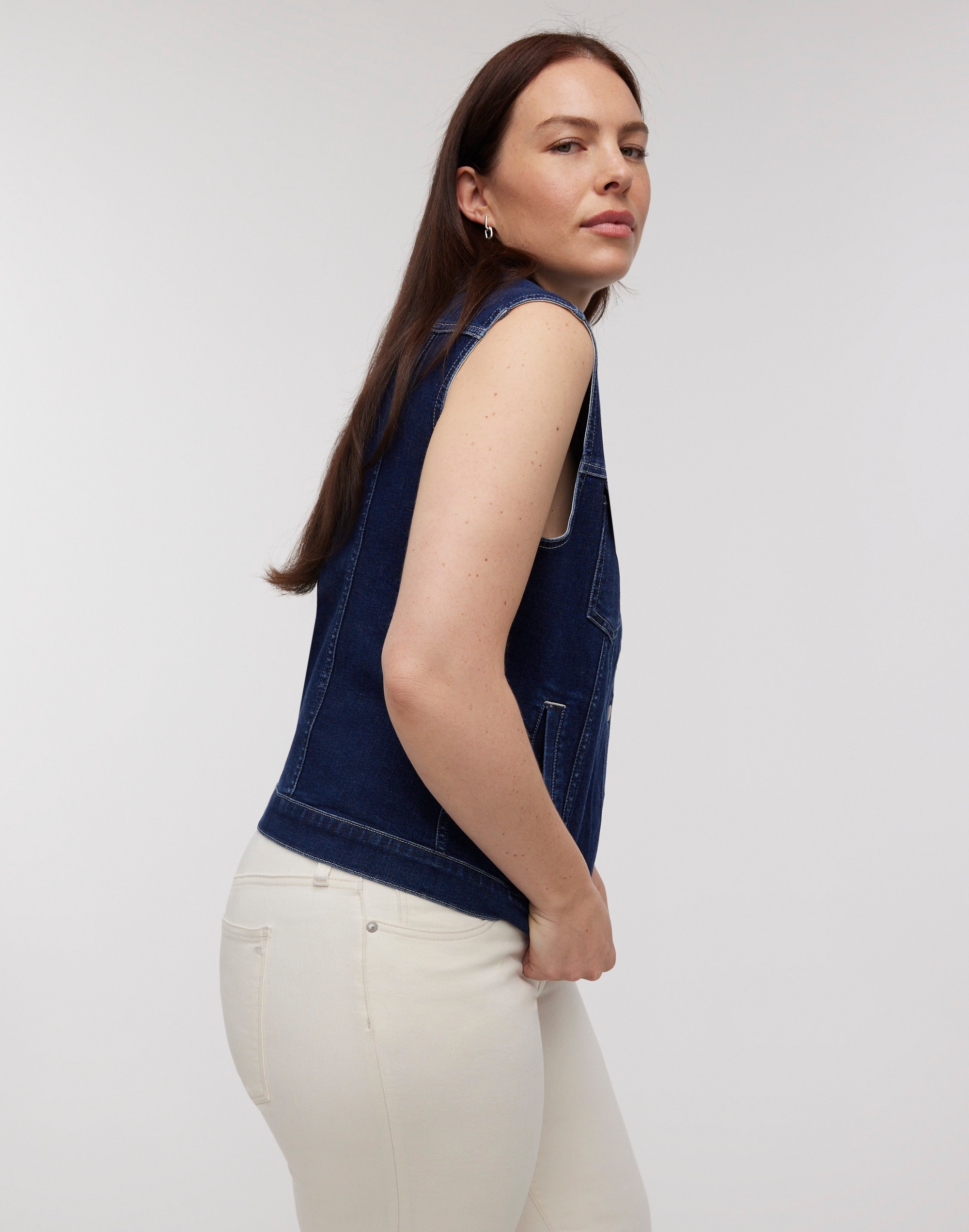 Denim Fitted Vest in Rocco Wash