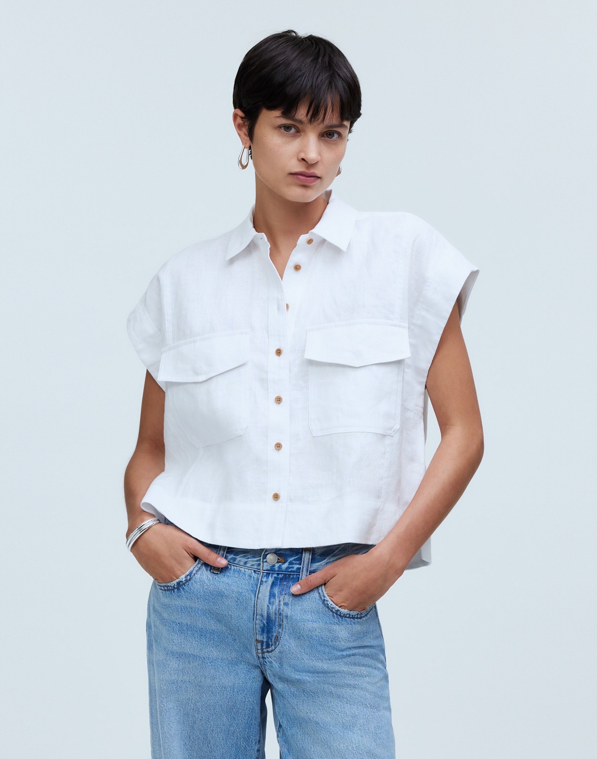 Flap-Pocket Button-Up Shirt in 100% Linen