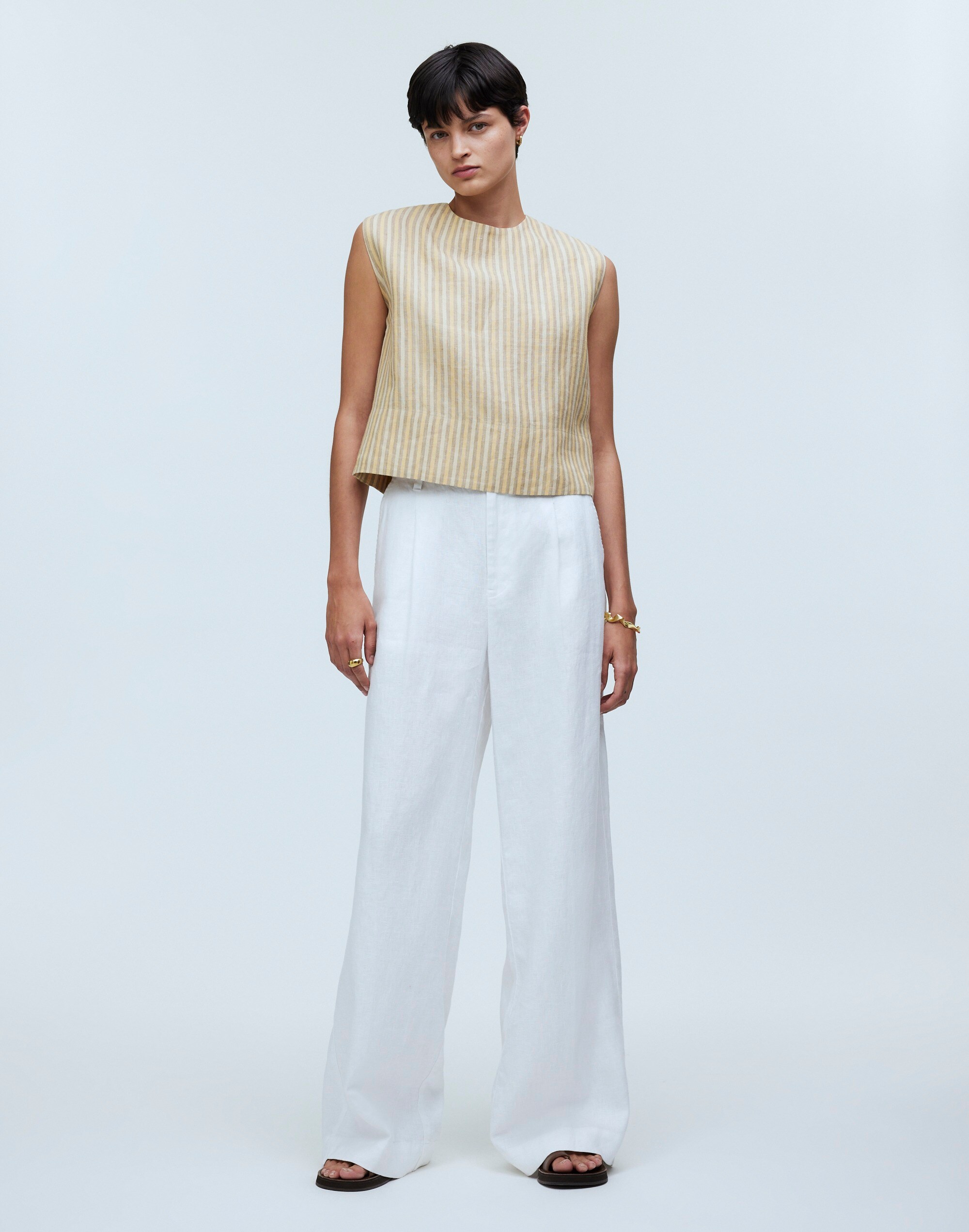 Bateau-Neck Tank in 100% Linen