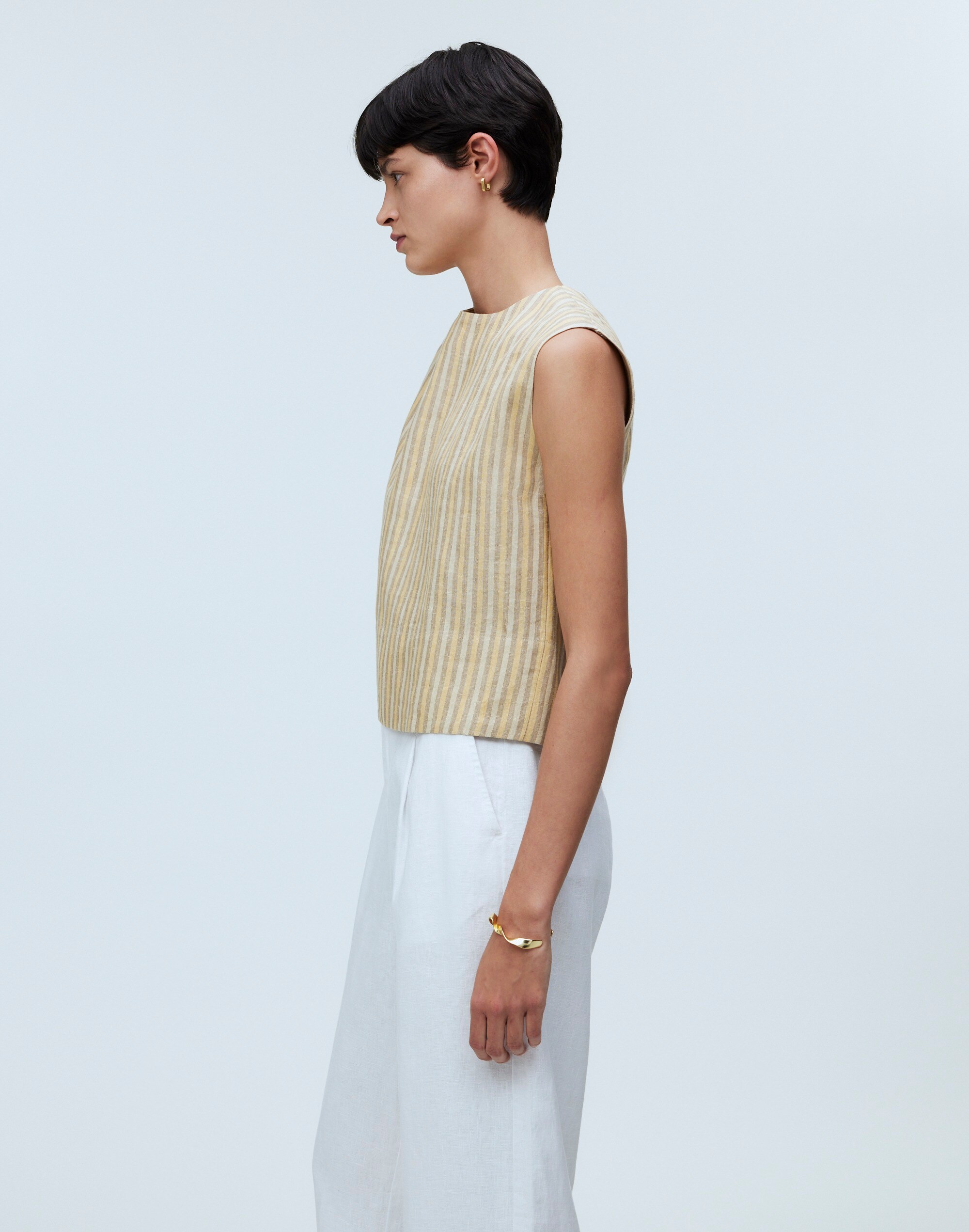 Bateau-Neck Tank in 100% Linen