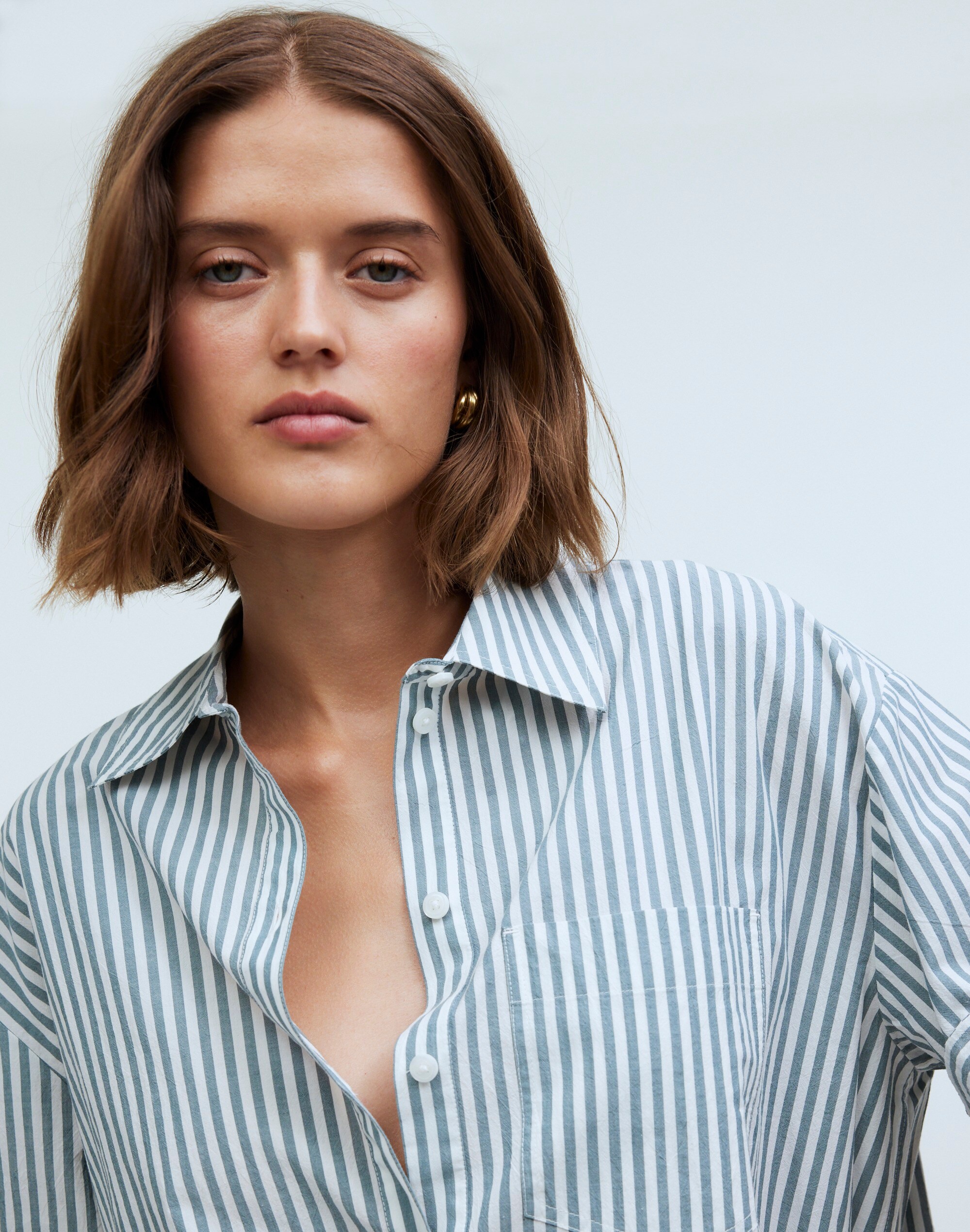 Oversized Boxy Button-Up Shirt in Signature Poplin