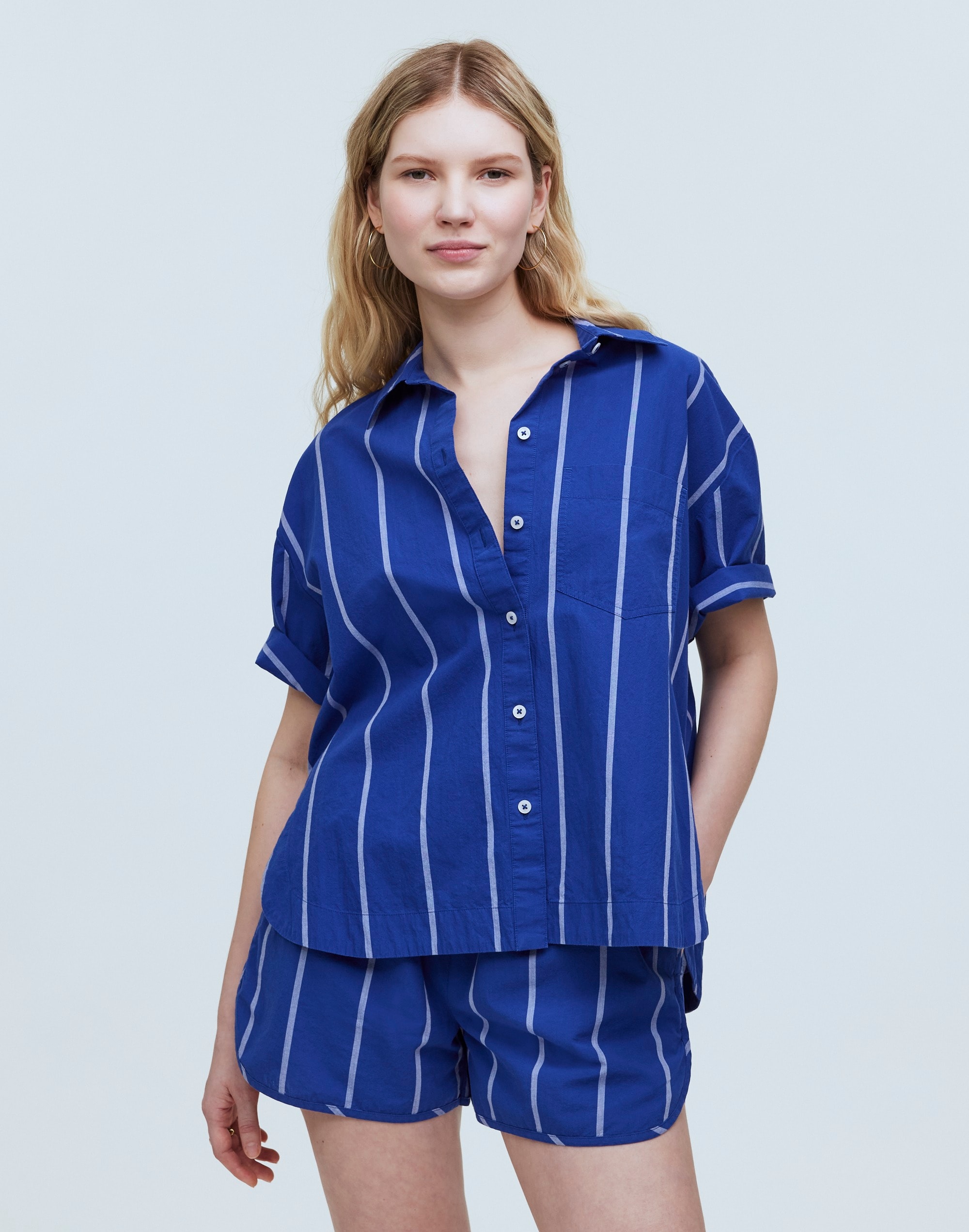 Oversized Boxy Button-Up Shirt in Signature Poplin